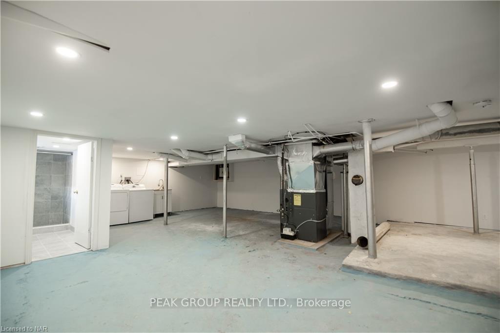 Photo 29 of 4747 Fourth Avenue, Niagara Falls, Cherrywood — HOMEH