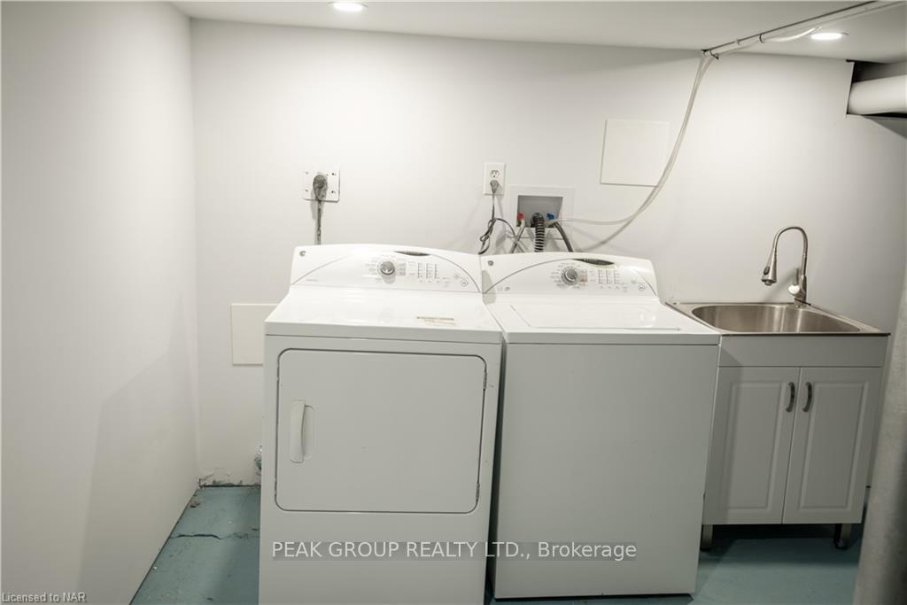 Photo 31 of 4747 Fourth Avenue, Niagara Falls, Cherrywood — HOMEH