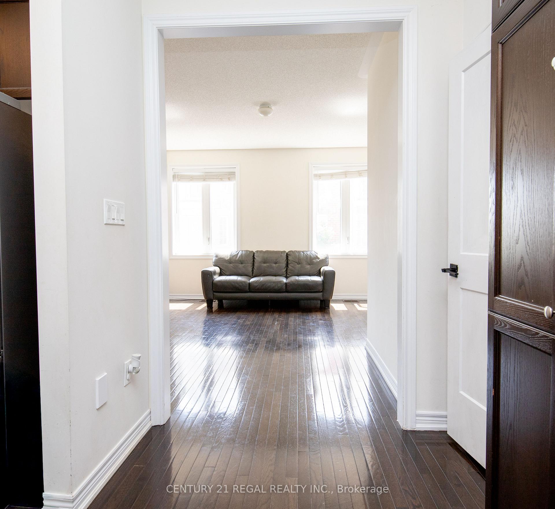 Photo 8 of Unit Upper, 43 Tollgate Street, Brampton, Heart Lake East — HOMEH
