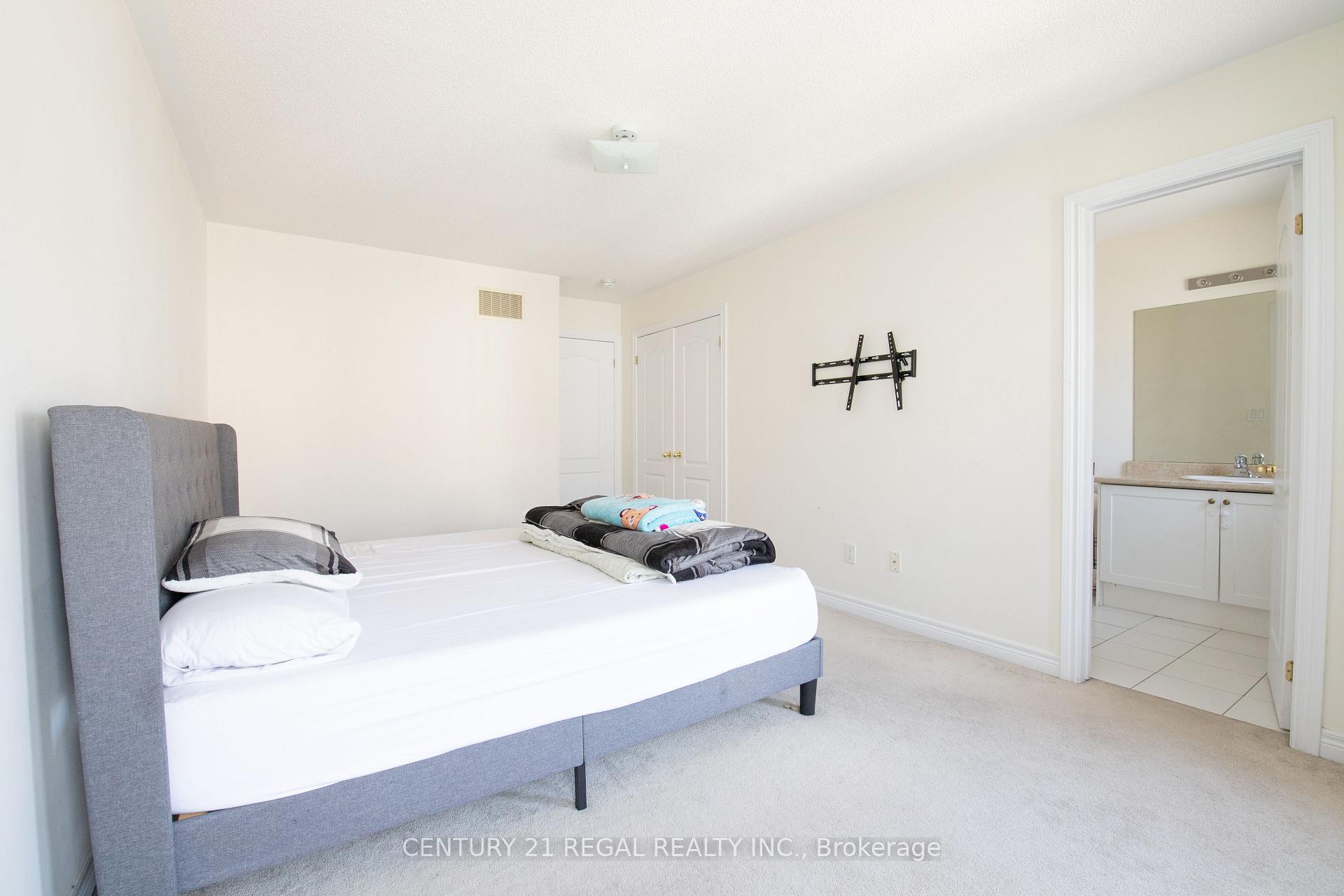 Photo 25 of Unit Upper, 43 Tollgate Street, Brampton, Heart Lake East — HOMEH