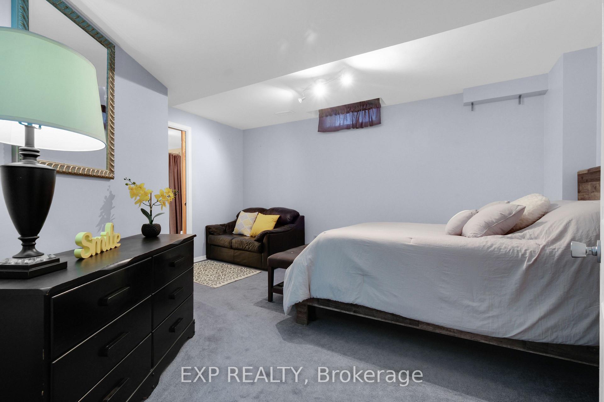Photo 23 of 548 Ormond Drive, Oshawa, Samac — HOMEH