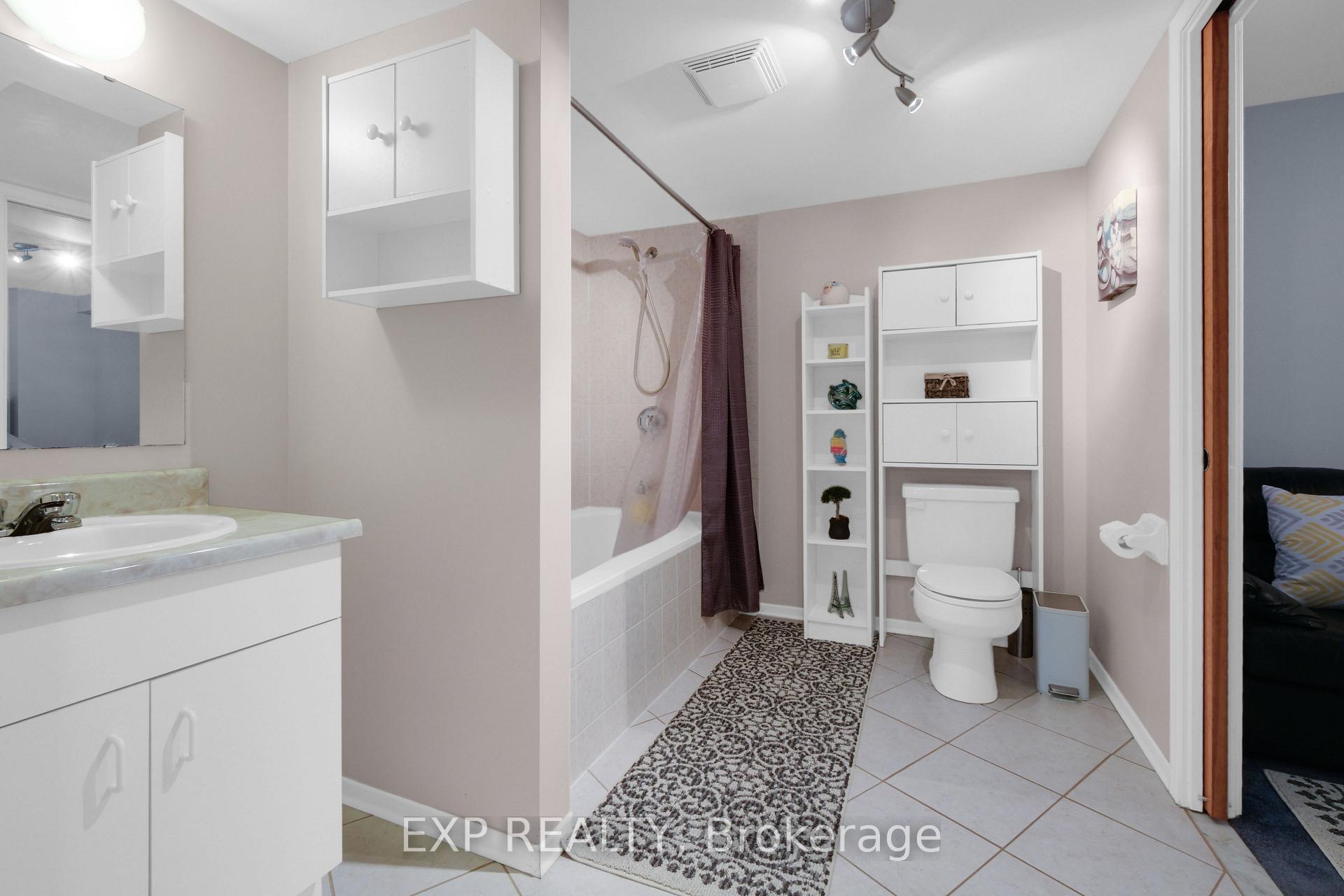 Photo 24 of 548 Ormond Drive, Oshawa, Samac — HOMEH