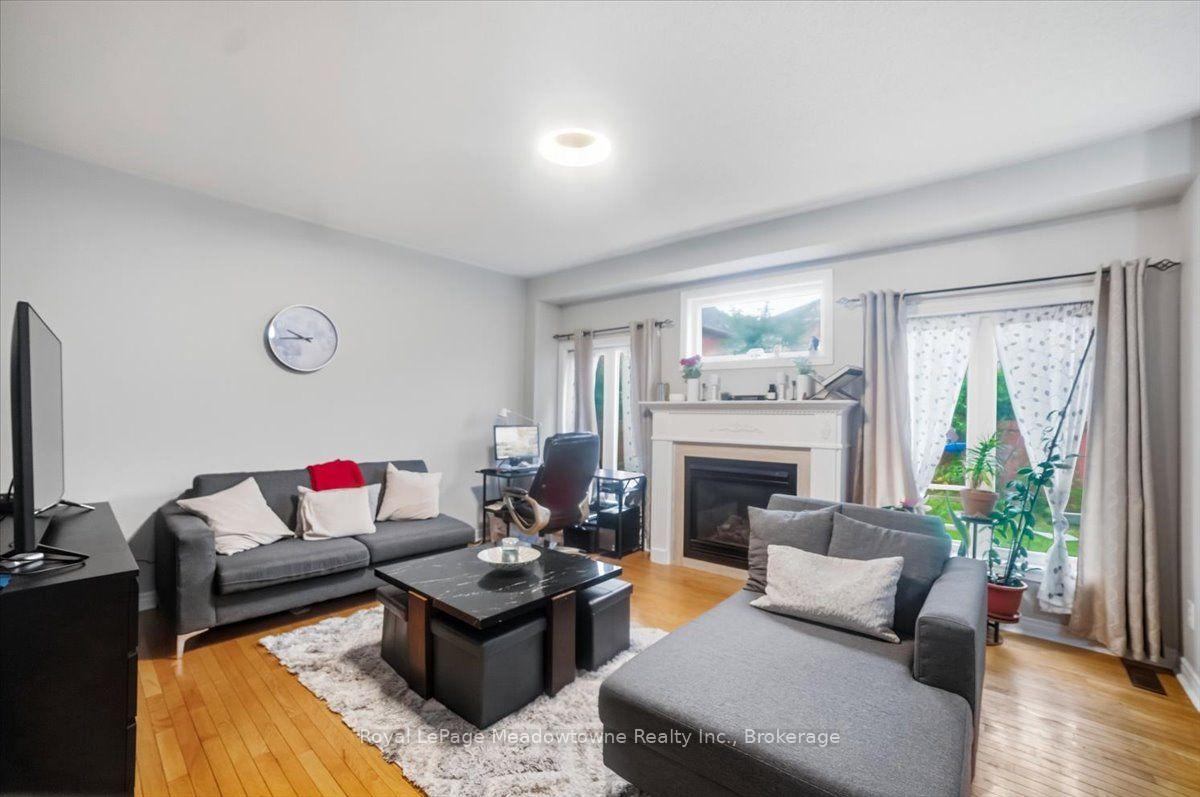 Photo 3 of 68 Game Creek Crescent, Brampton, Northwest Sandalwood Parkway — HOMEH