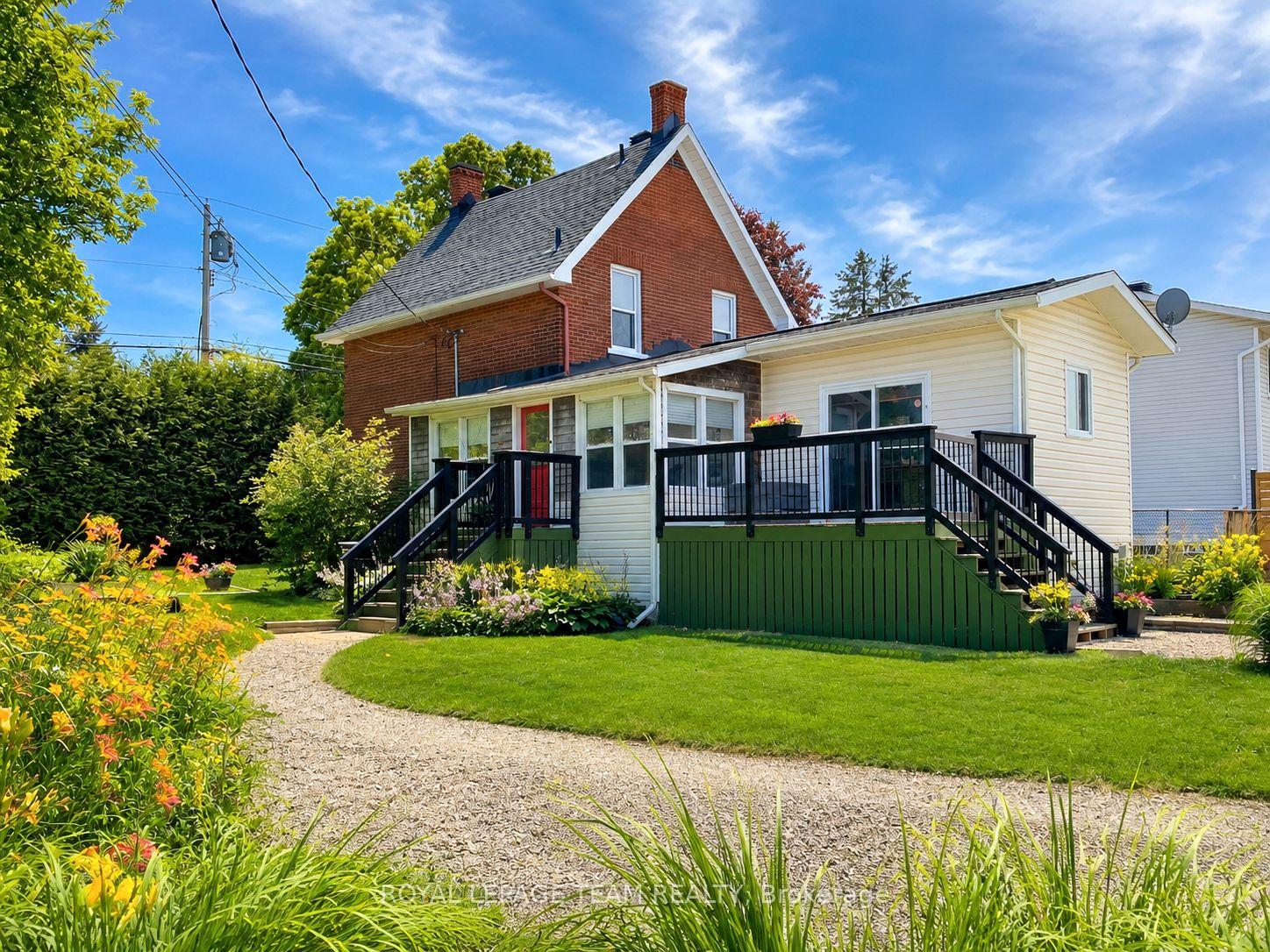 Photo 4 of 238 Park Avenue, Carleton Place, Carleton Place — HOMEH