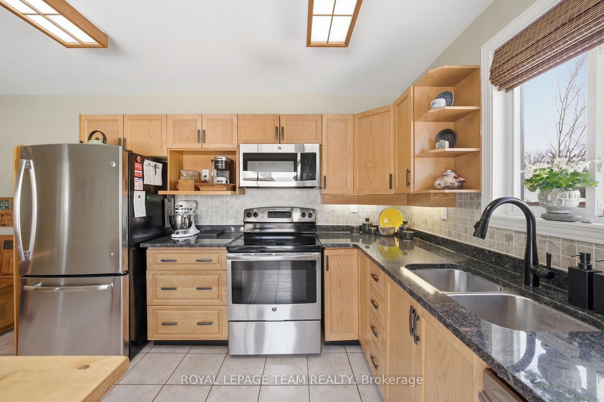 Photo 16 of 238 Park Avenue, Carleton Place, Carleton Place — HOMEH