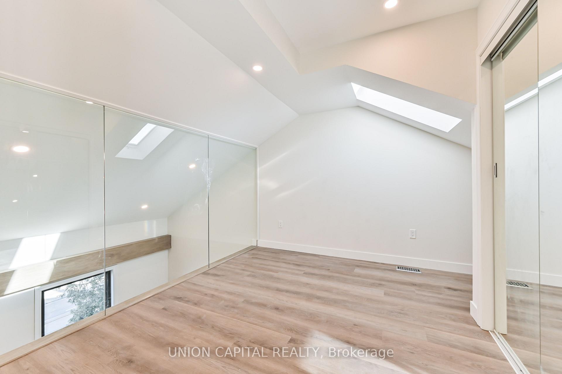 Photo 11 of Unit 2, 180 Broadview Avenue, Toronto, South Riverdale — HOMEH