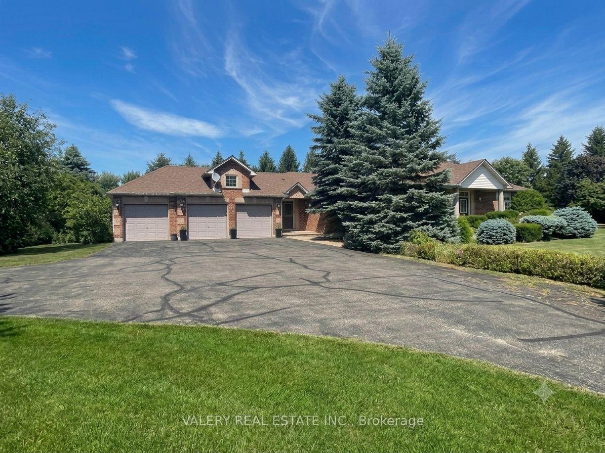 Photo 1 of 17 Southwinds Dr, Halton Hills, Rural Halton Hills — HOMEH