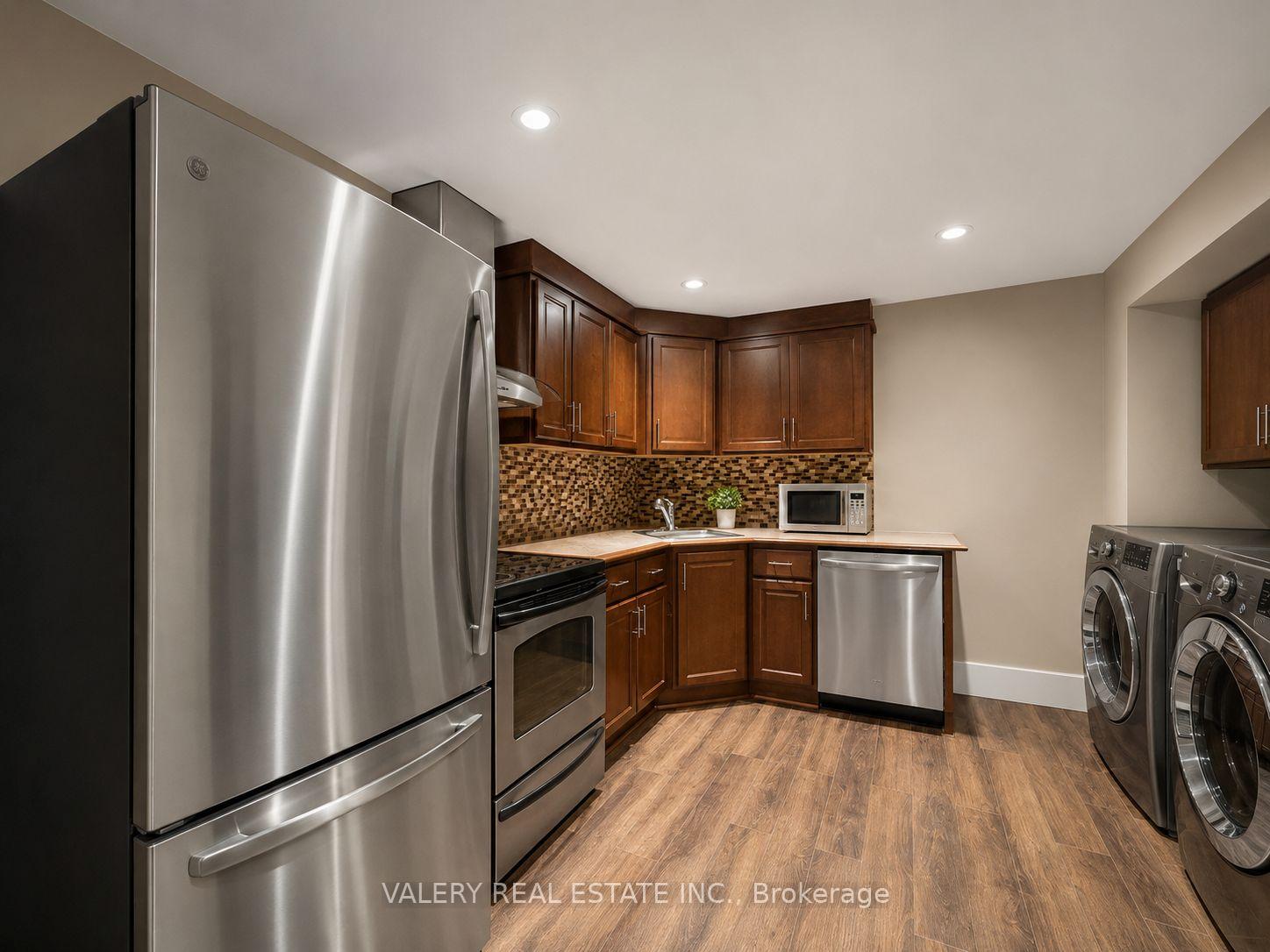 Photo 8 of 17 Southwinds Dr, Halton Hills, Rural Halton Hills — HOMEH