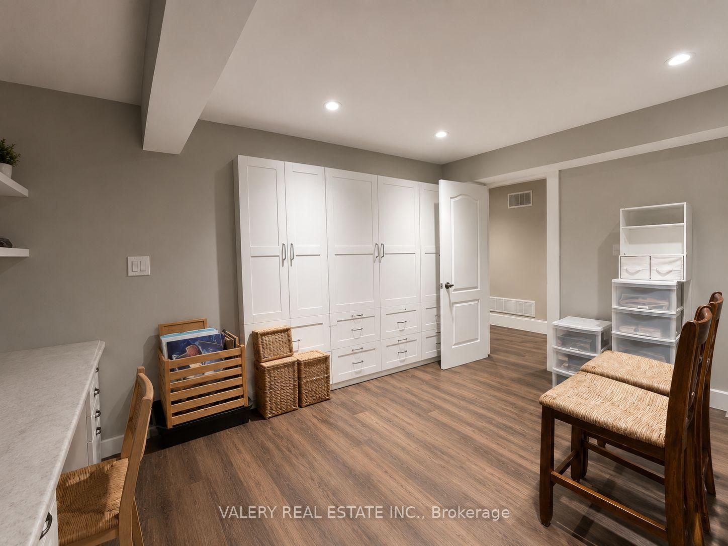 Photo 25 of 17 Southwinds Dr, Halton Hills, Rural Halton Hills — HOMEH