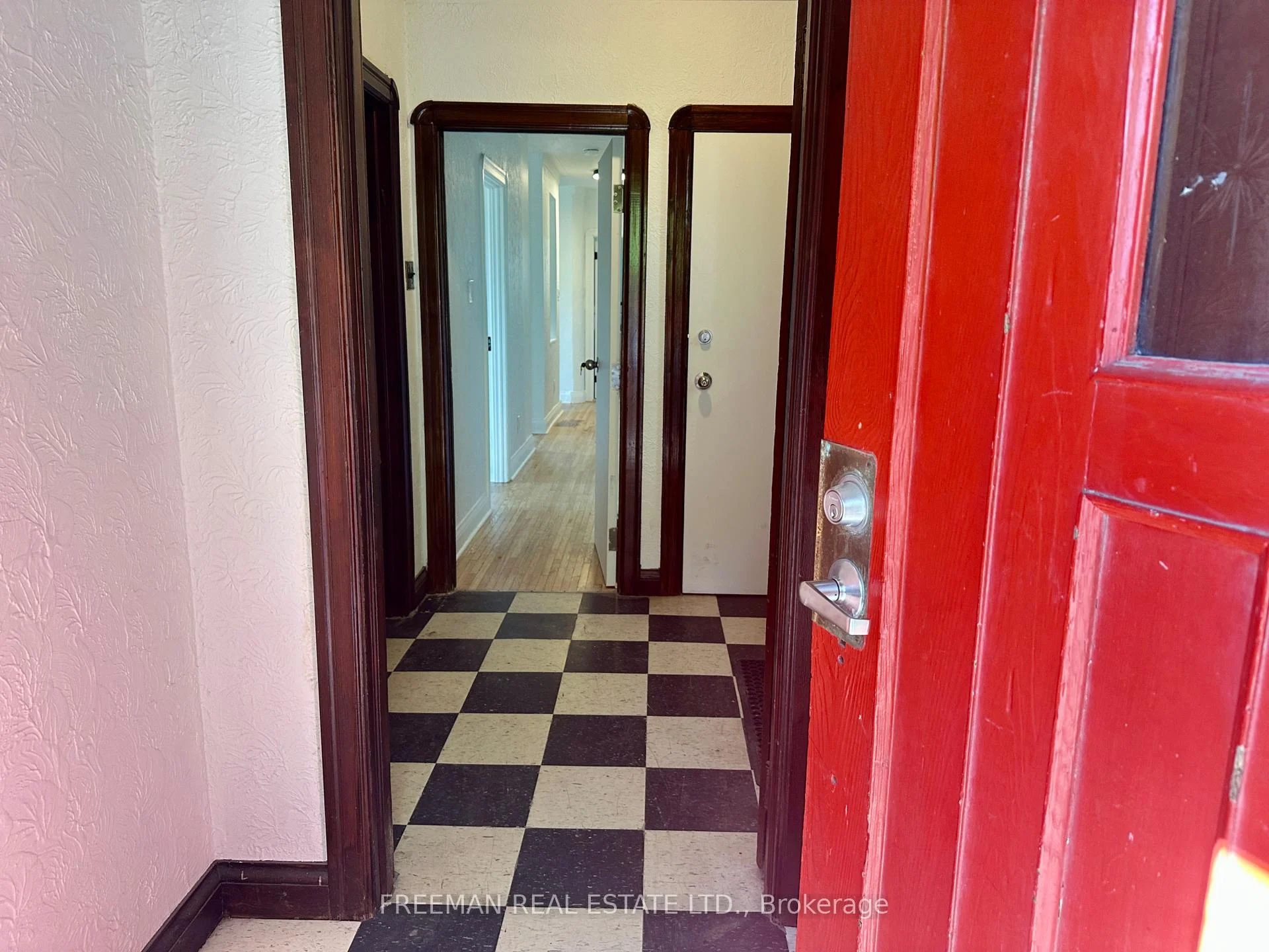 Photo 20 of Unit 2, 62 Austin Terrace, Toronto, Casa Loma — HOMEH