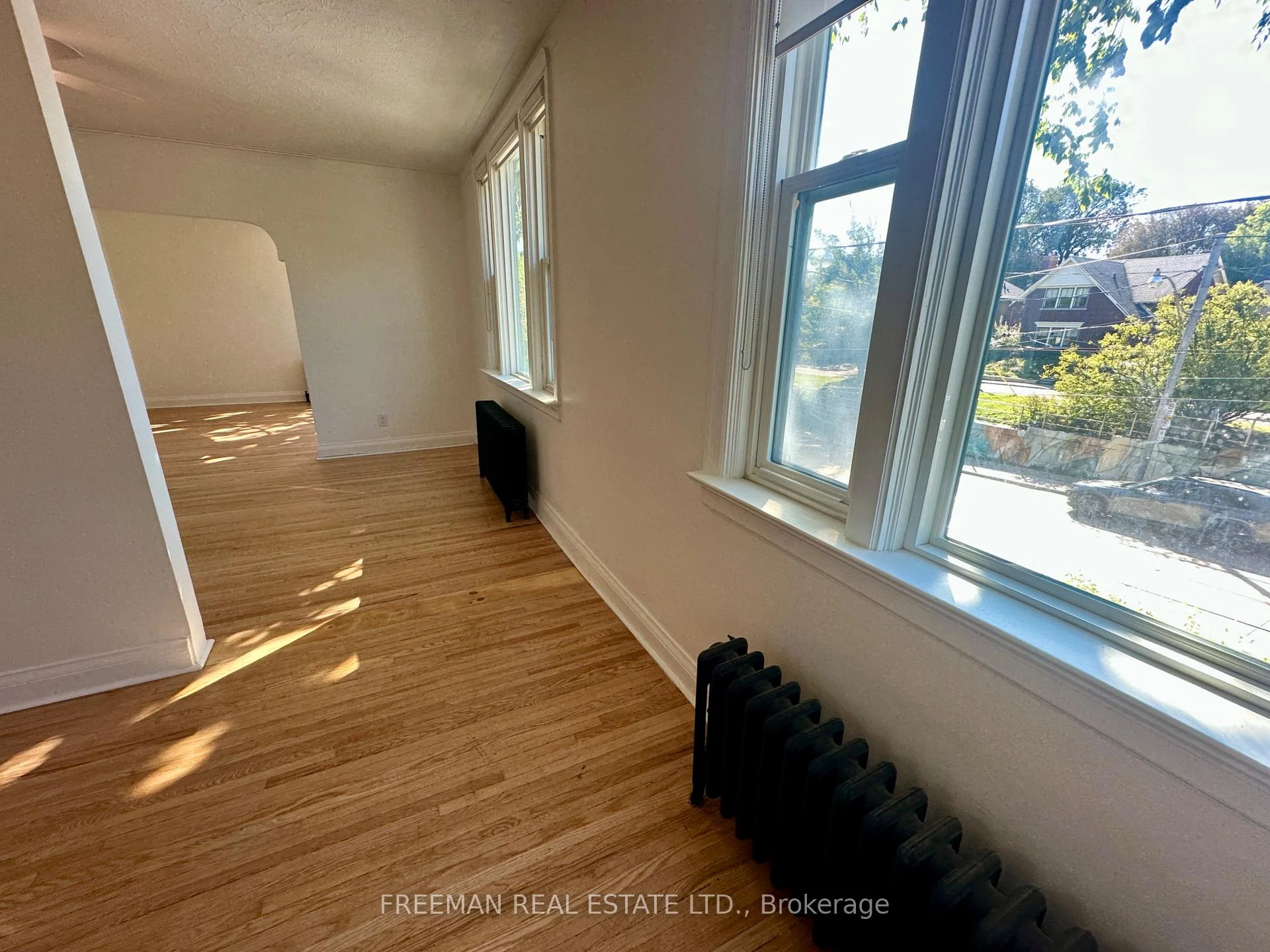 Photo 28 of Unit 2, 62 Austin Terrace, Toronto, Casa Loma — HOMEH