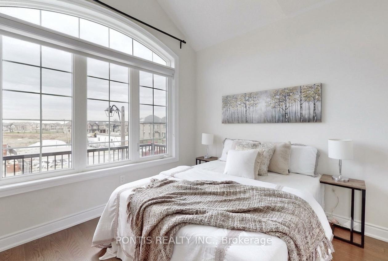 Photo 11 of 1324 Queens Plate Road, Oakville, Glen Abbey — HOMEH