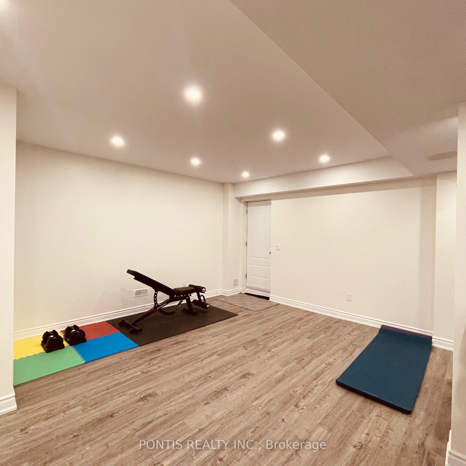 Photo 14 of 1324 Queens Plate Road, Oakville, Glen Abbey — HOMEH