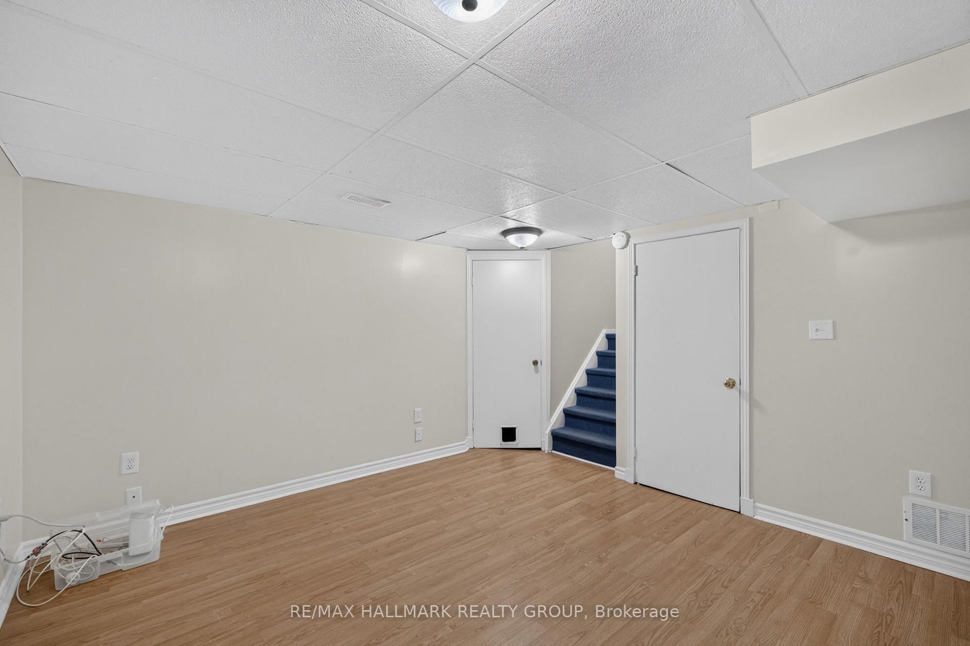 Photo 24 of Unit 39, 13 Sunridge Lane, Ottawa, Barrhaven - On the Green — HOMEH