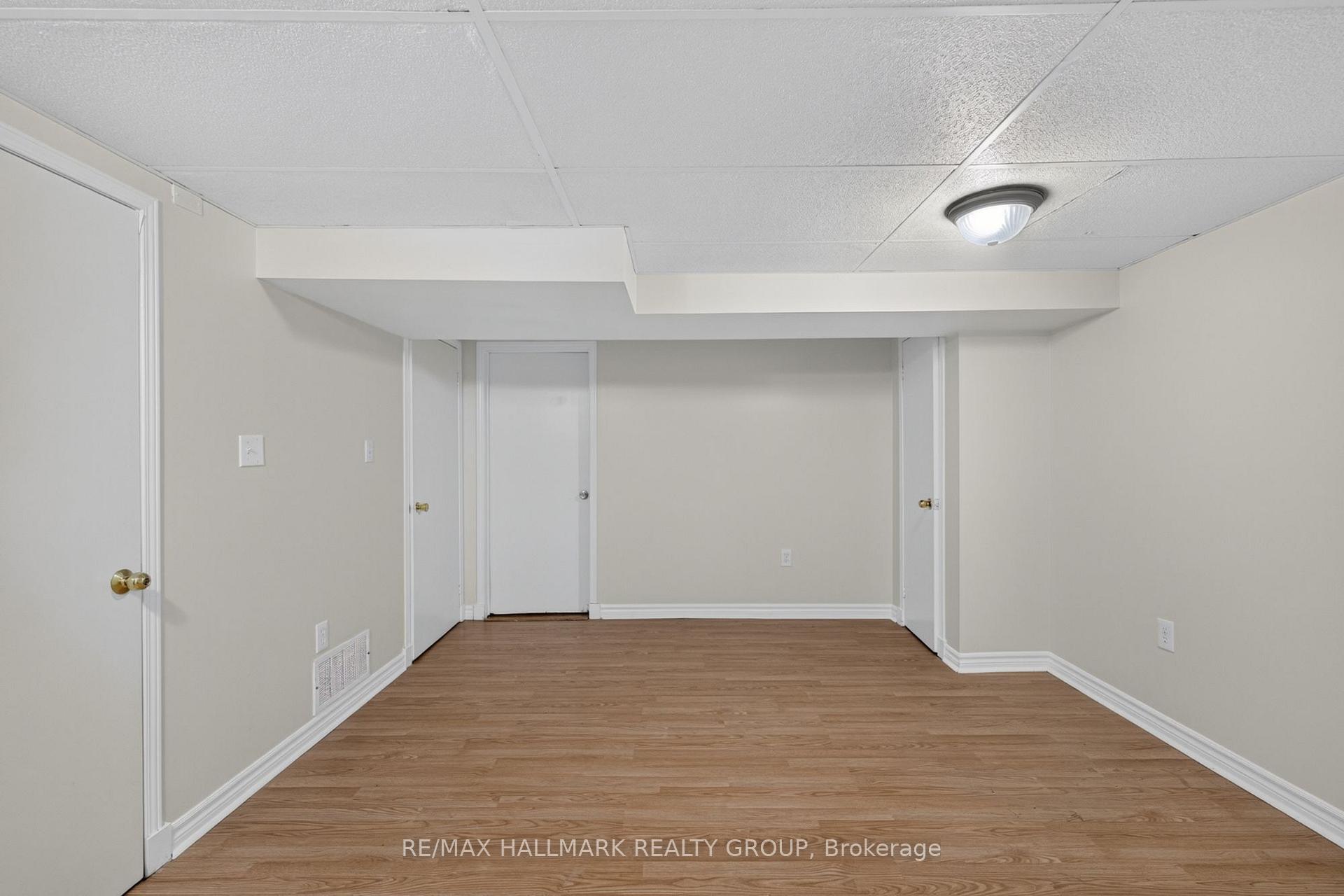Photo 25 of Unit 39, 13 Sunridge Lane, Ottawa, Barrhaven - On the Green — HOMEH