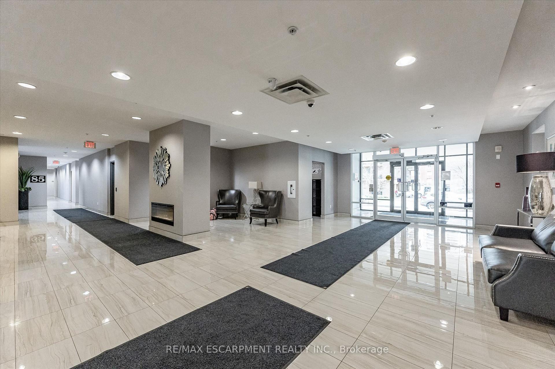 Photo 4 of Unit 1004, 85 Robinson Street, Hamilton, Durand — HOMEH