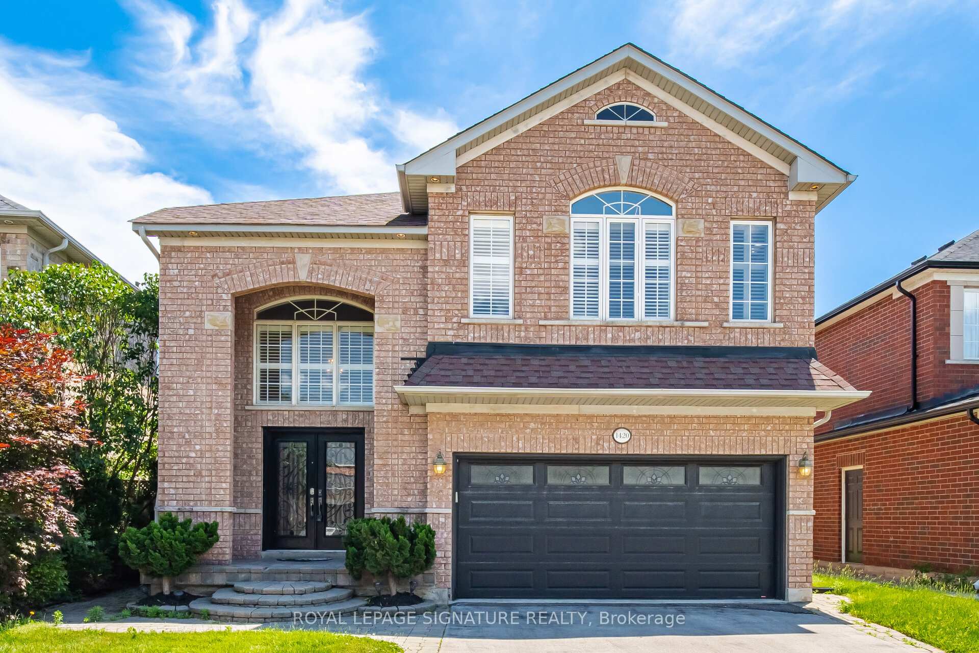 Photo 1 of 1420 Derby County Crescent, Oakville, West Oak Trails — HOMEH