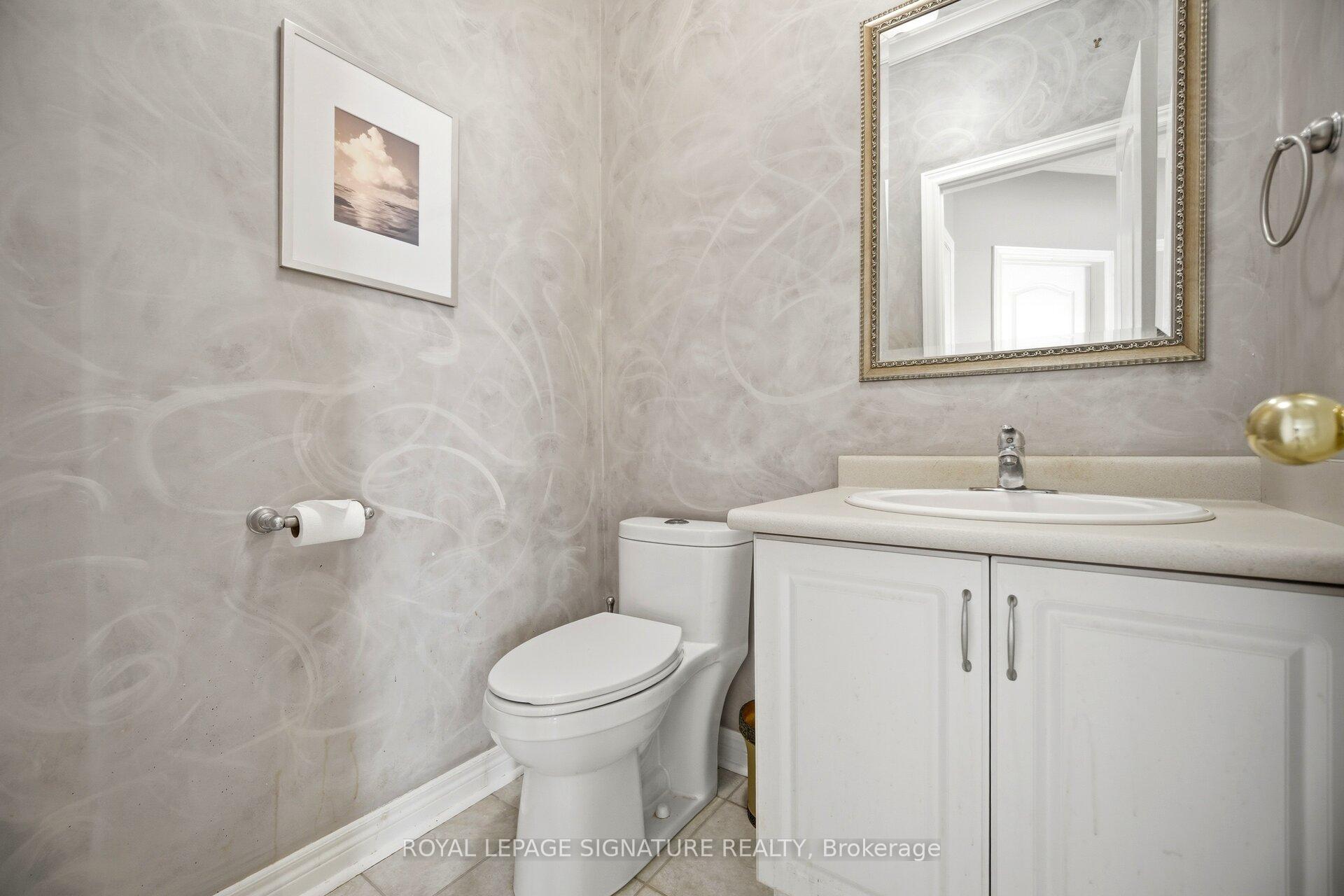 Photo 16 of 1420 Derby County Crescent, Oakville, West Oak Trails — HOMEH