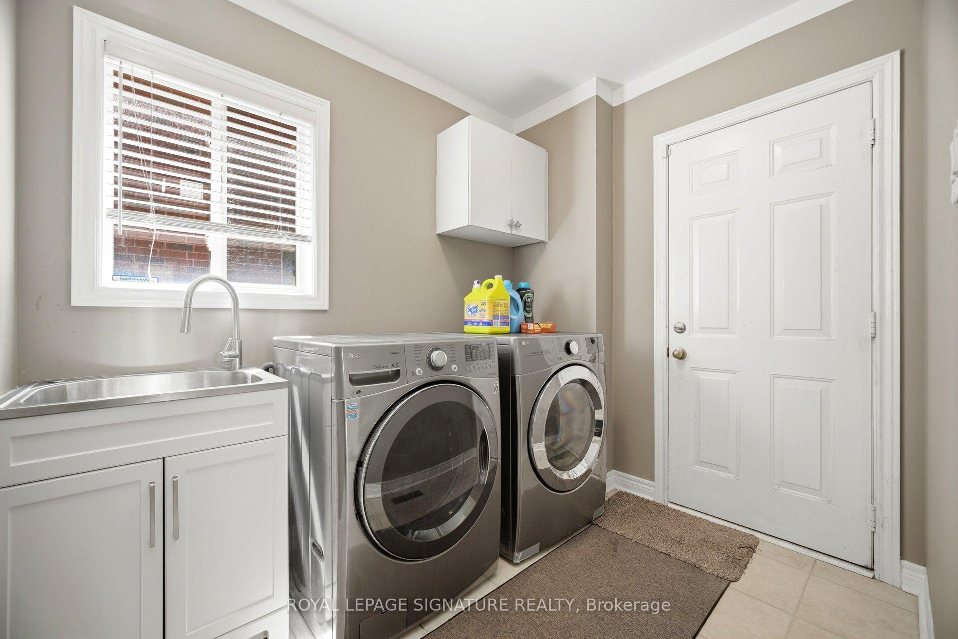 Photo 28 of 1420 Derby County Crescent, Oakville, West Oak Trails — HOMEH