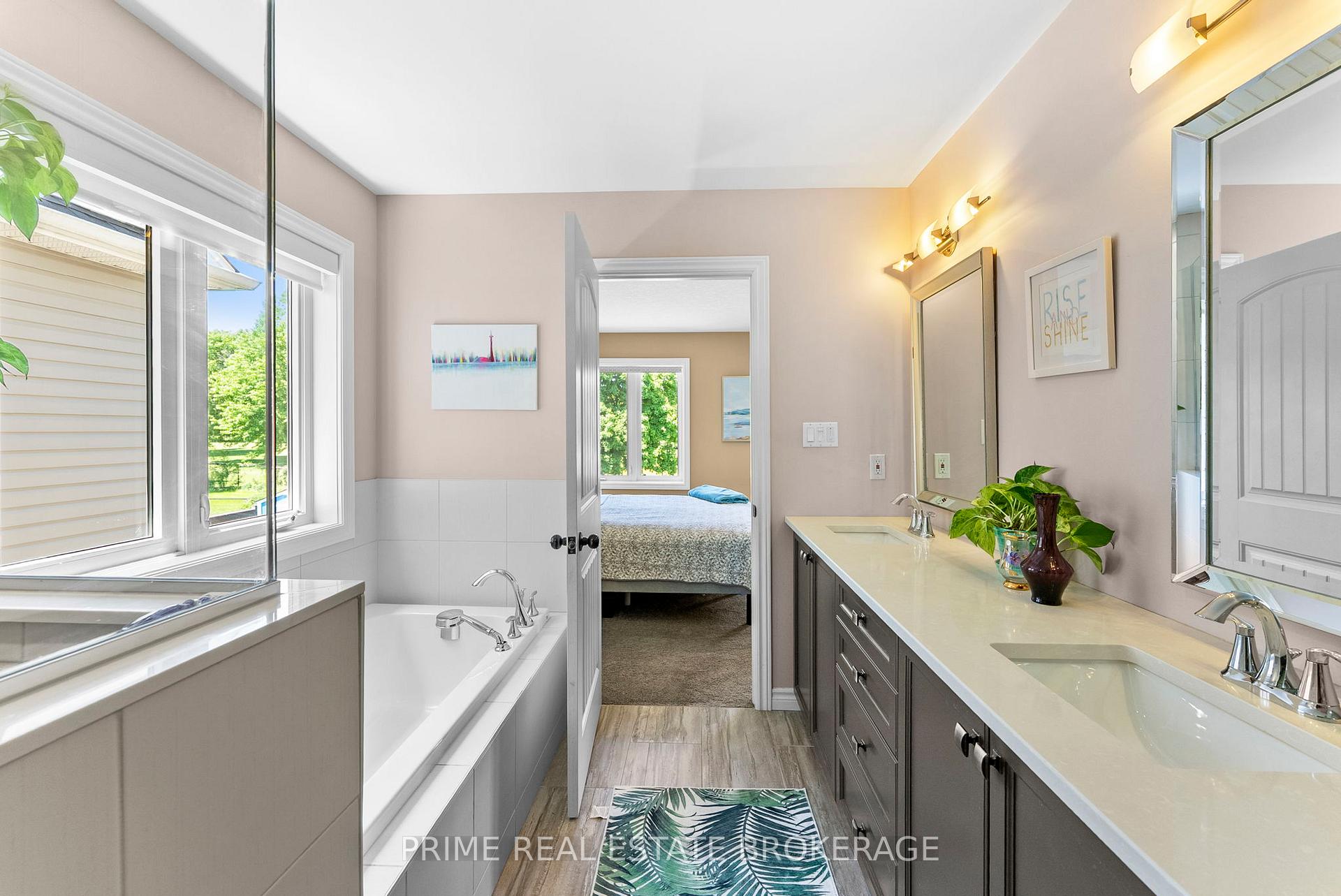Photo 29 of 2211 Springridge Drive, London, North C — HOMEH