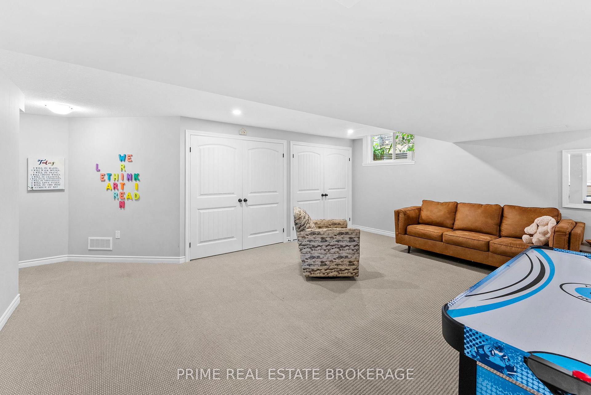 Photo 40 of 2211 Springridge Drive, London, North C — HOMEH