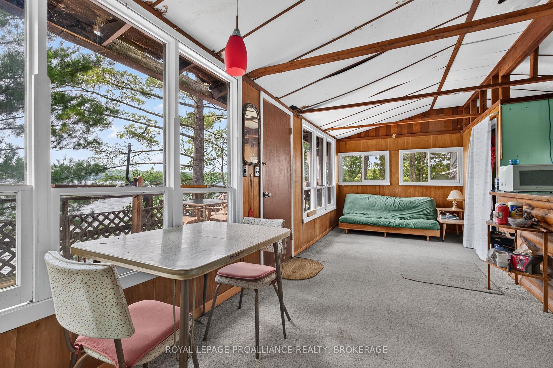 Photo 11 of 1135 Twin Island Lane, Frontenac, Frontenac South — HOMEH