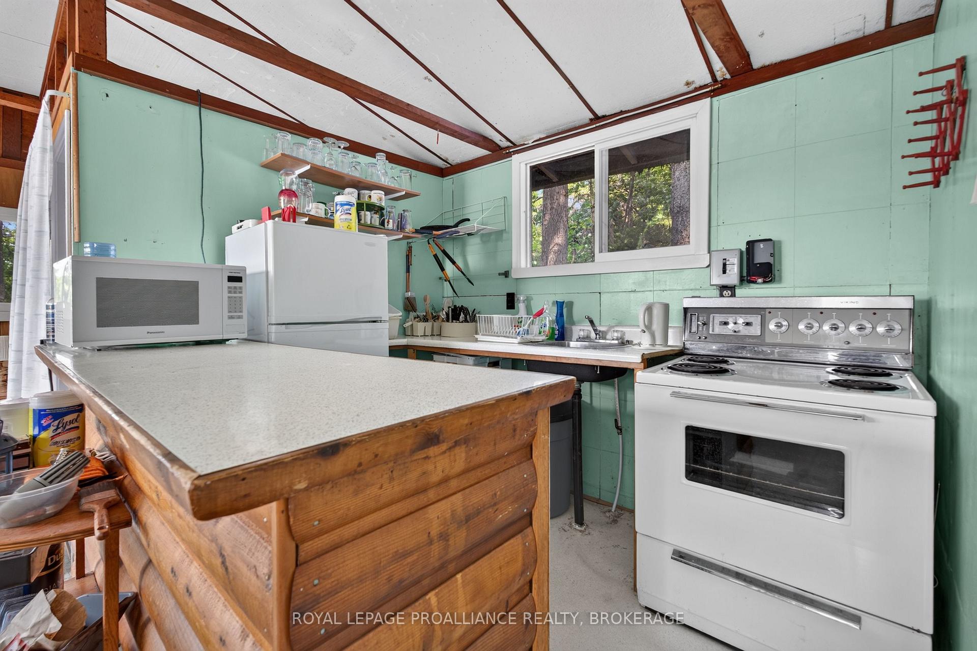 Photo 13 of 1135 Twin Island Lane, Frontenac, Frontenac South — HOMEH