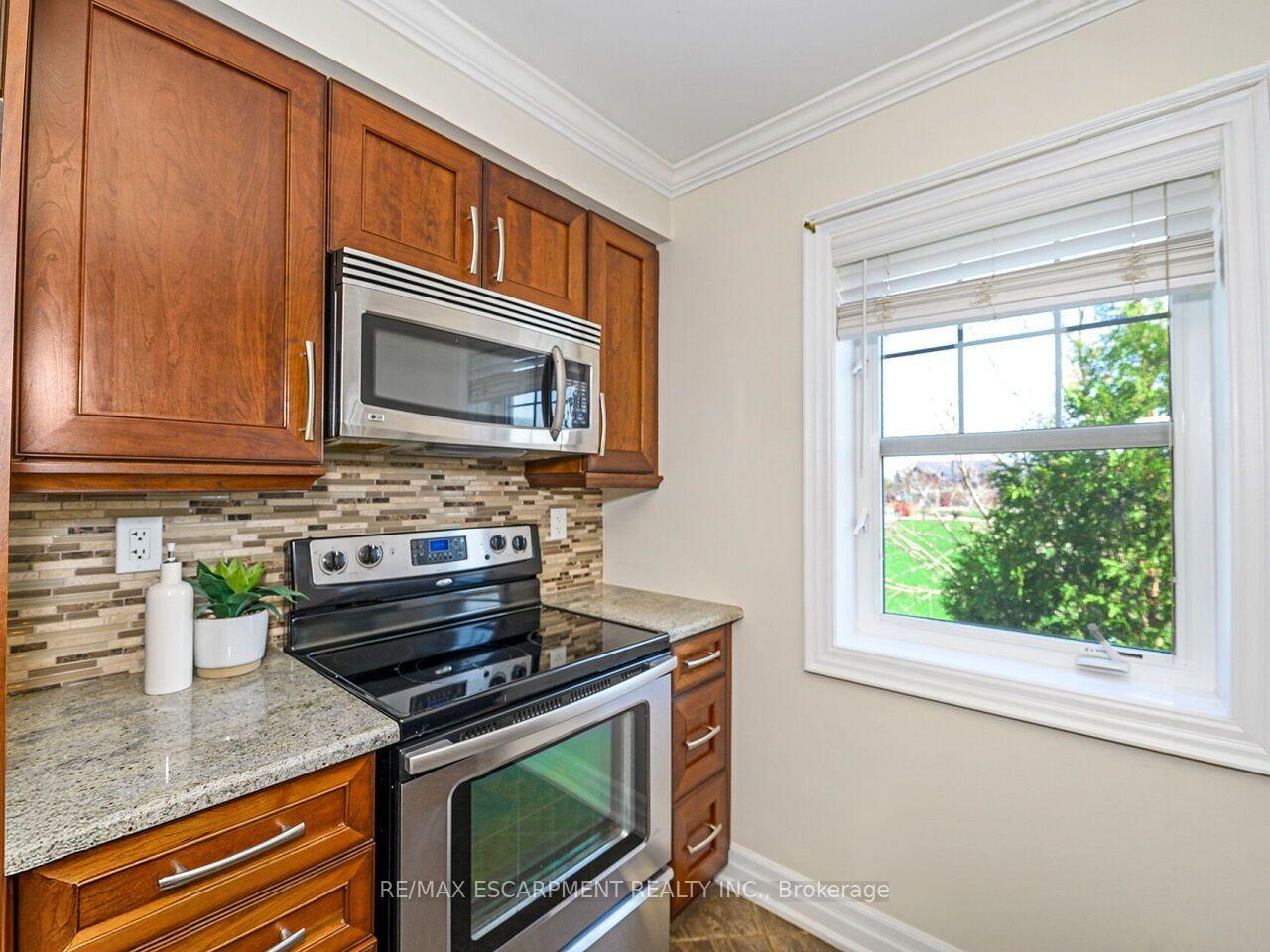 Photo 25 of 656 Frank Place, Milton, Harrison — HOMEH