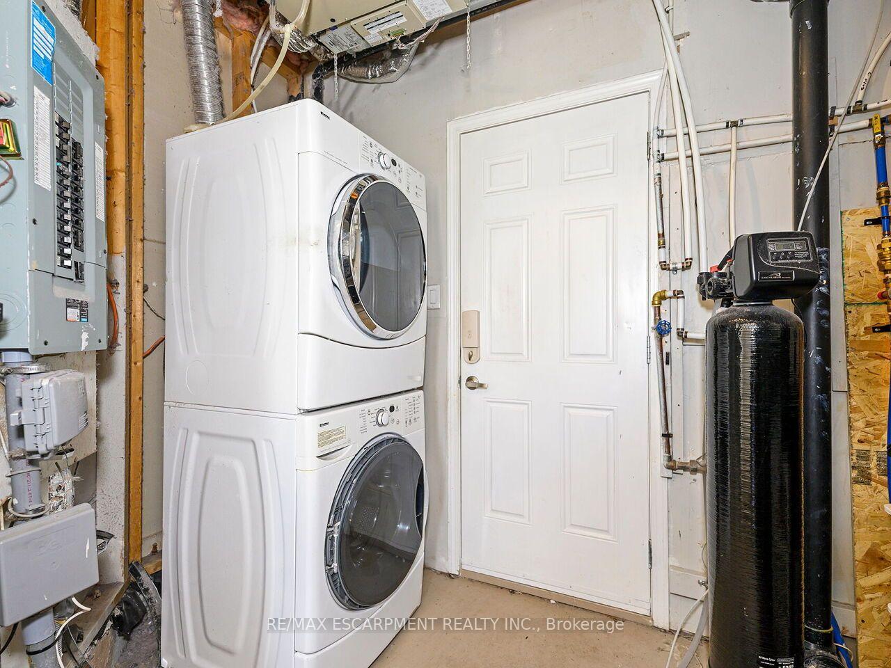 Photo 42 of 656 Frank Place, Milton, Harrison — HOMEH