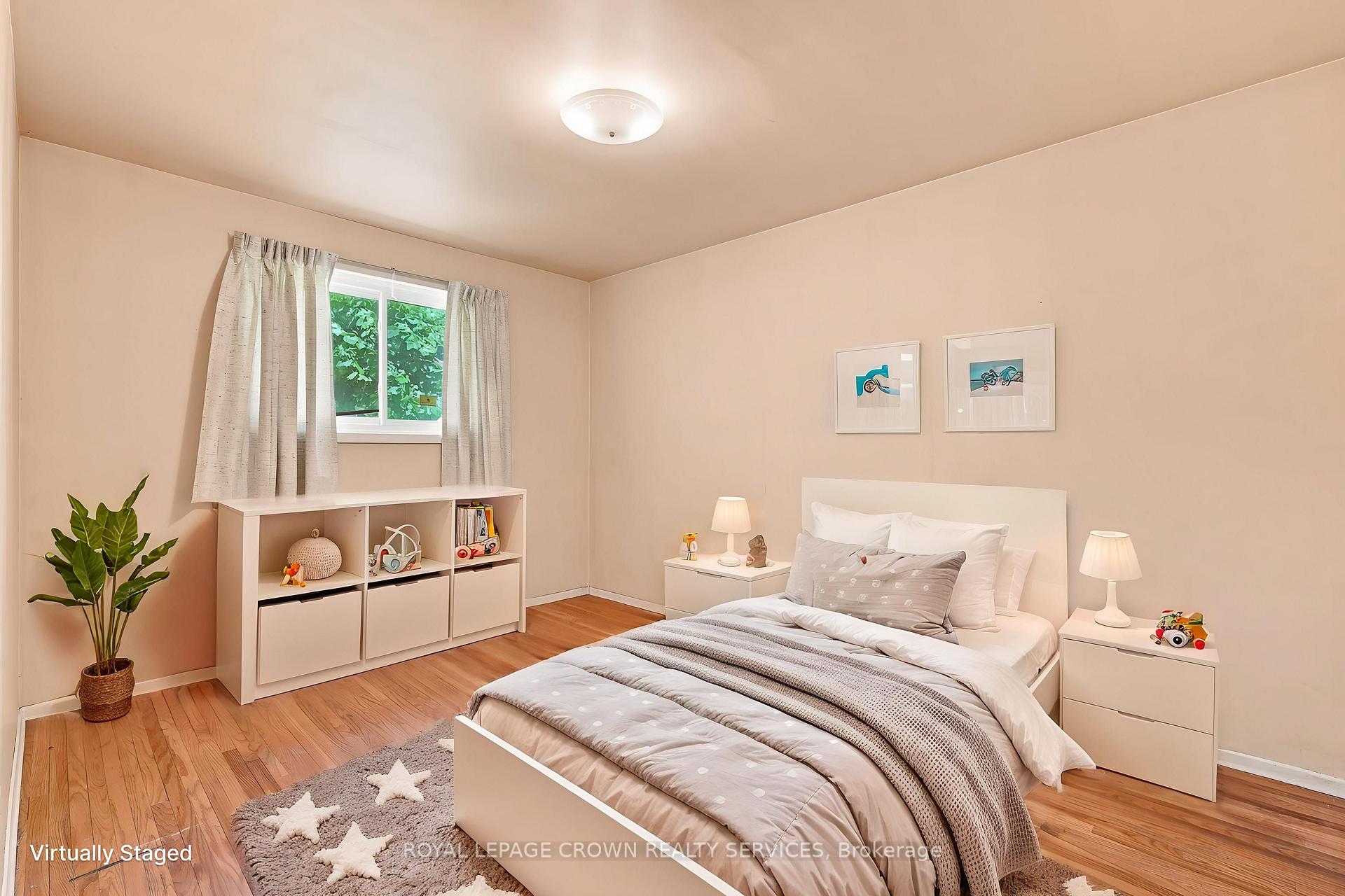 Photo 20 of 1418 Queens Boulevard, Kitchener, Forest Hill — HOMEH