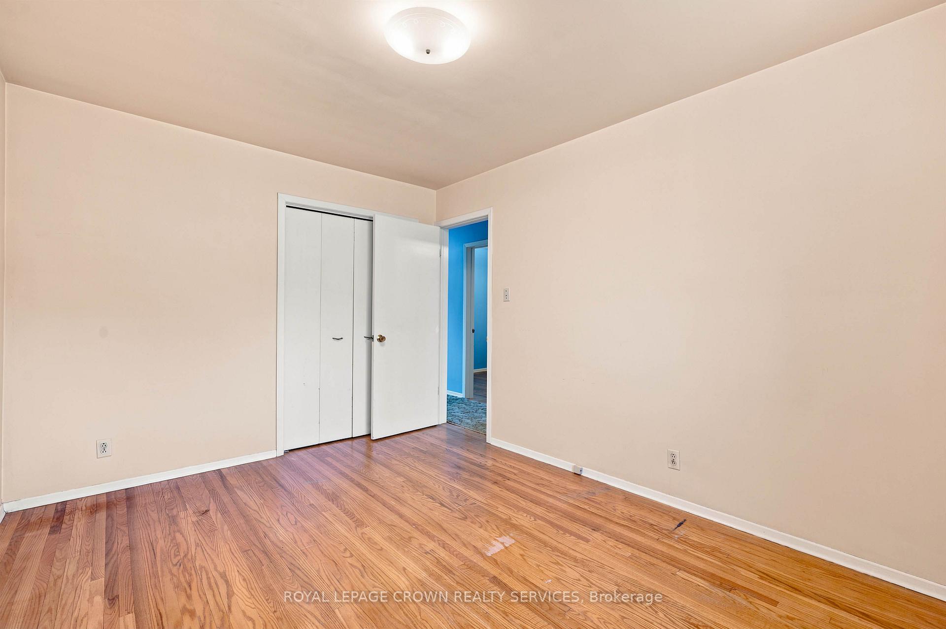 Photo 23 of 1418 Queens Boulevard, Kitchener, Forest Hill — HOMEH