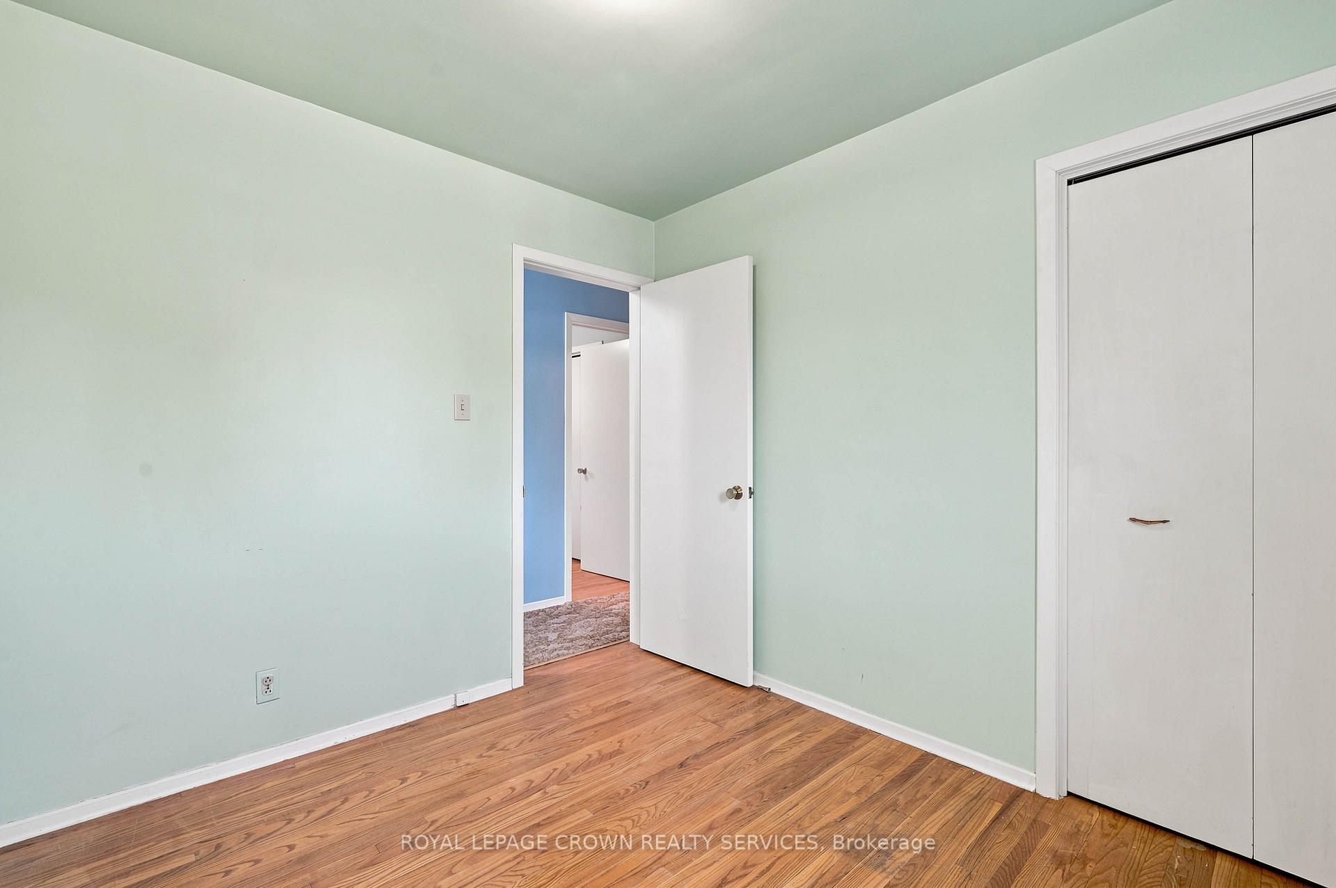 Photo 32 of 1418 Queens Boulevard, Kitchener, Forest Hill — HOMEH