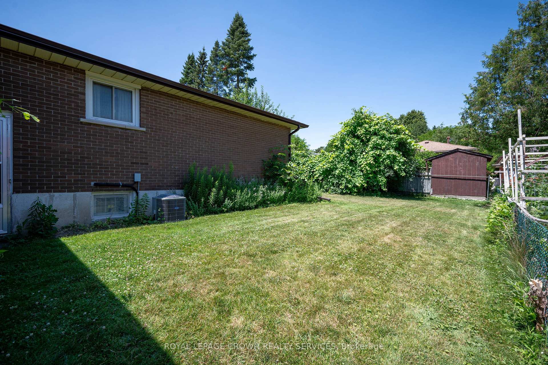 Photo 38 of 1418 Queens Boulevard, Kitchener, Forest Hill — HOMEH
