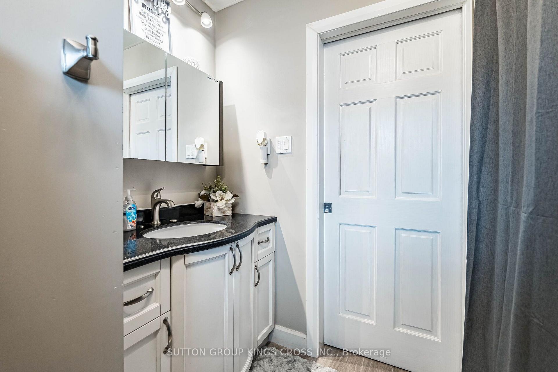 Photo 15 of 2 Maitland Avenue, Hamilton, Greeningdon — HOMEH