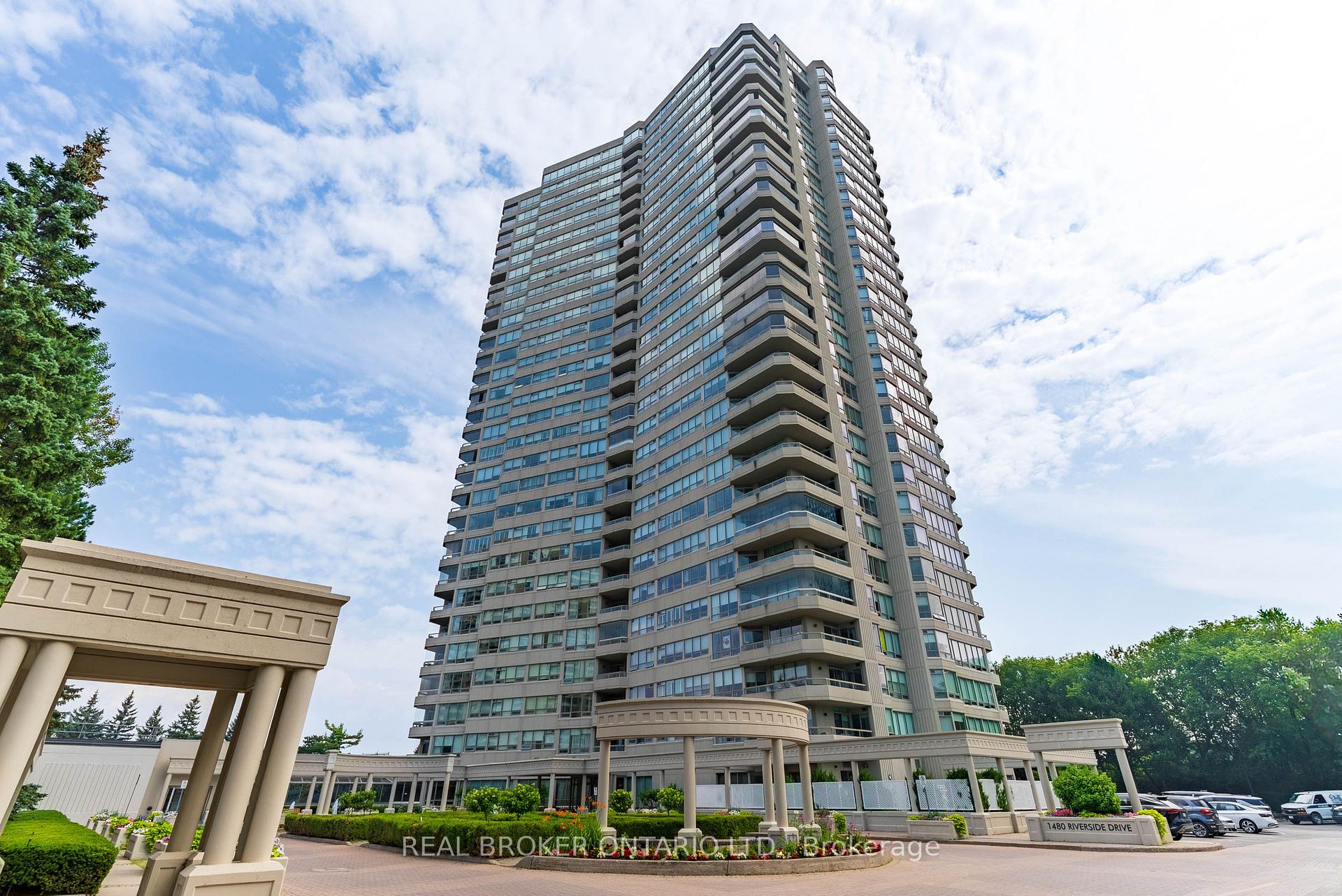 Photo 1 of Unit 806, 1480 Riverside Drive, Ottawa, Riverview Park — HOMEH