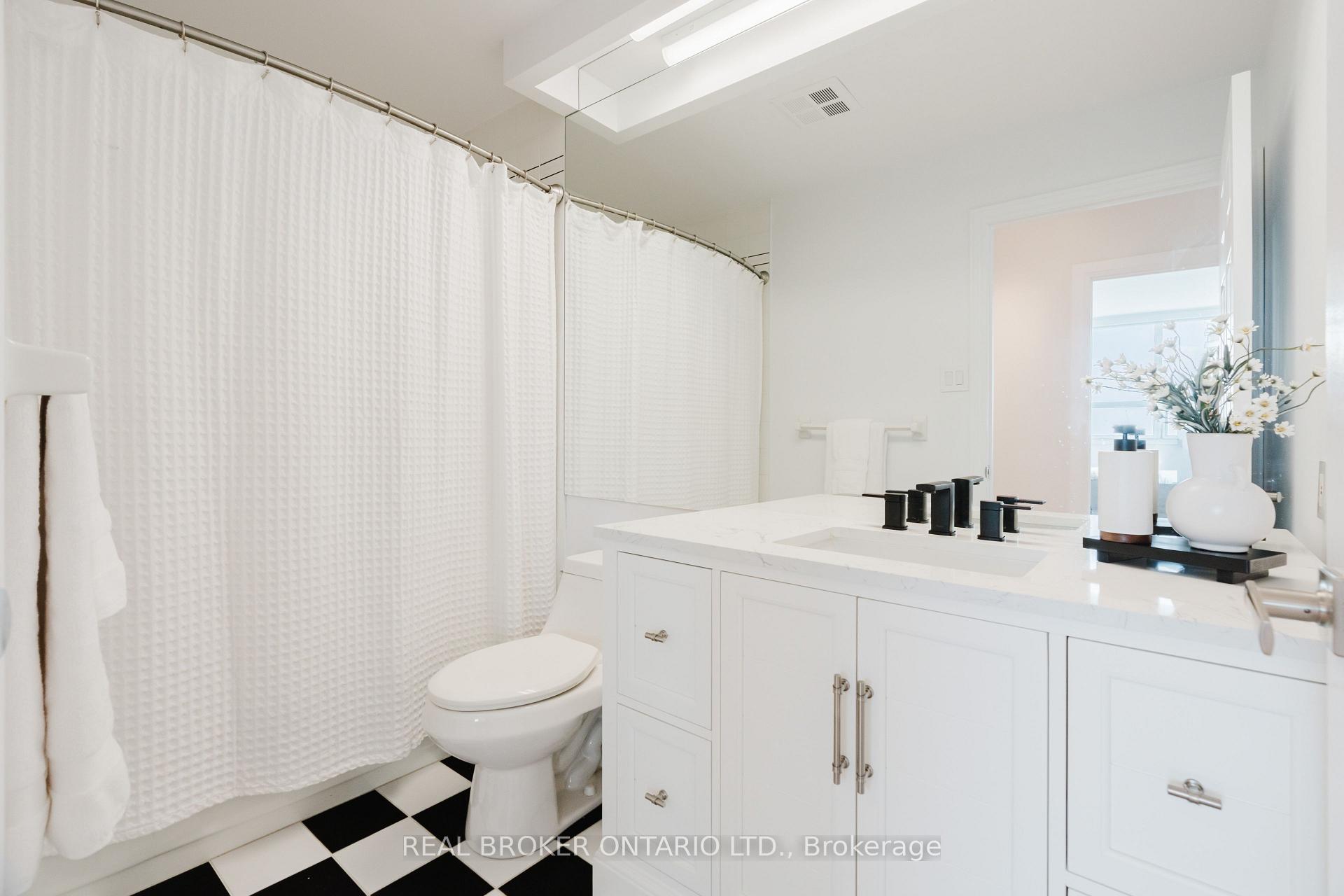 Photo 25 of Unit 806, 1480 Riverside Drive, Ottawa, Riverview Park — HOMEH