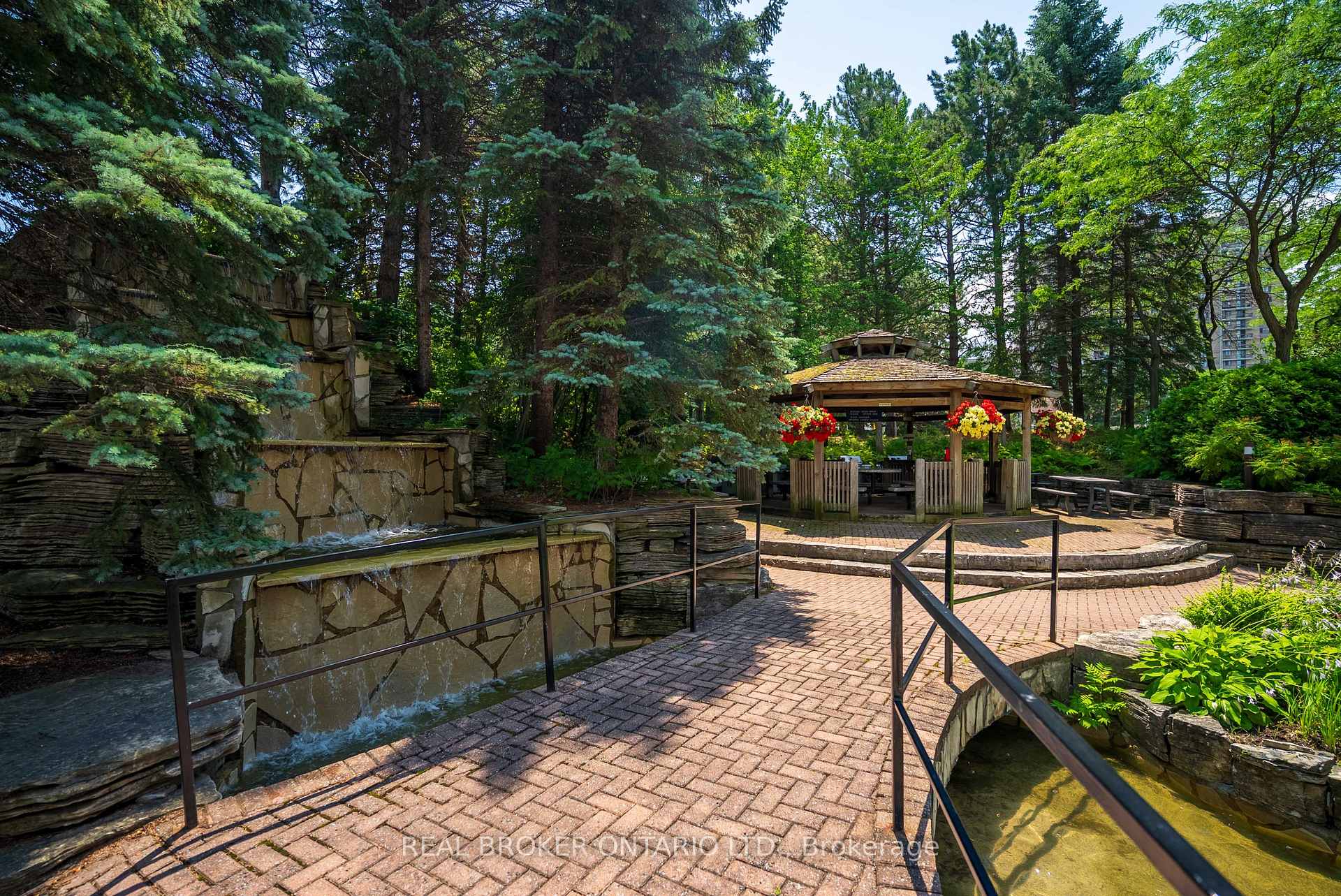 Photo 35 of Unit 806, 1480 Riverside Drive, Ottawa, Riverview Park — HOMEH