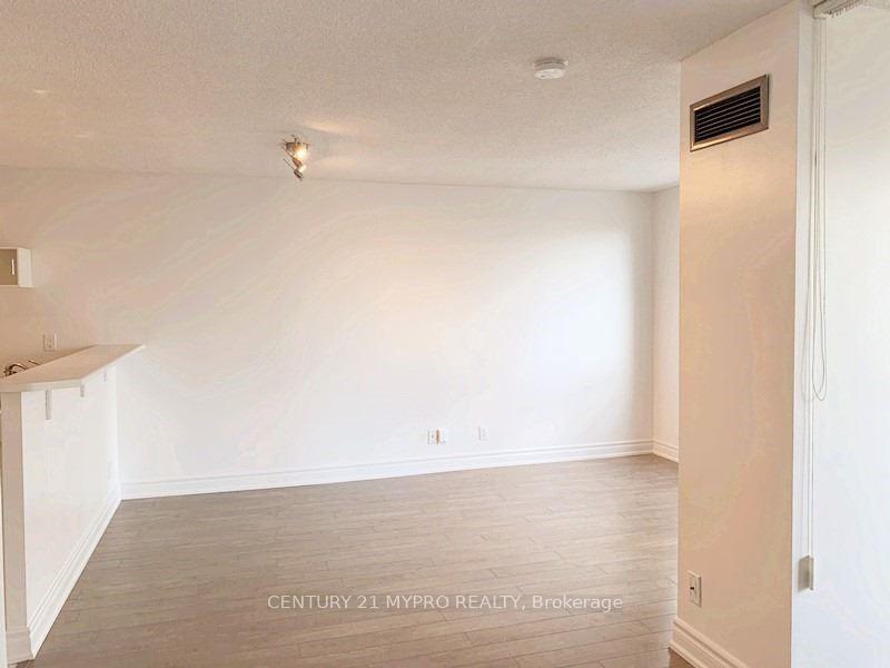 Photo 9 of Unit 605, 10 Yonge Street, Toronto, Waterfront Communities — HOMEH