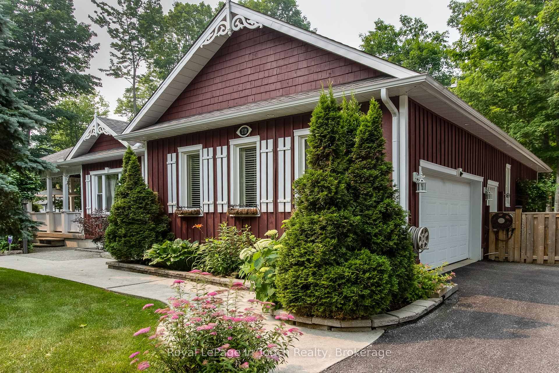 Photo 4 of 110 Rue Jules Leger Road, Tiny, Rural Tiny — HOMEH
