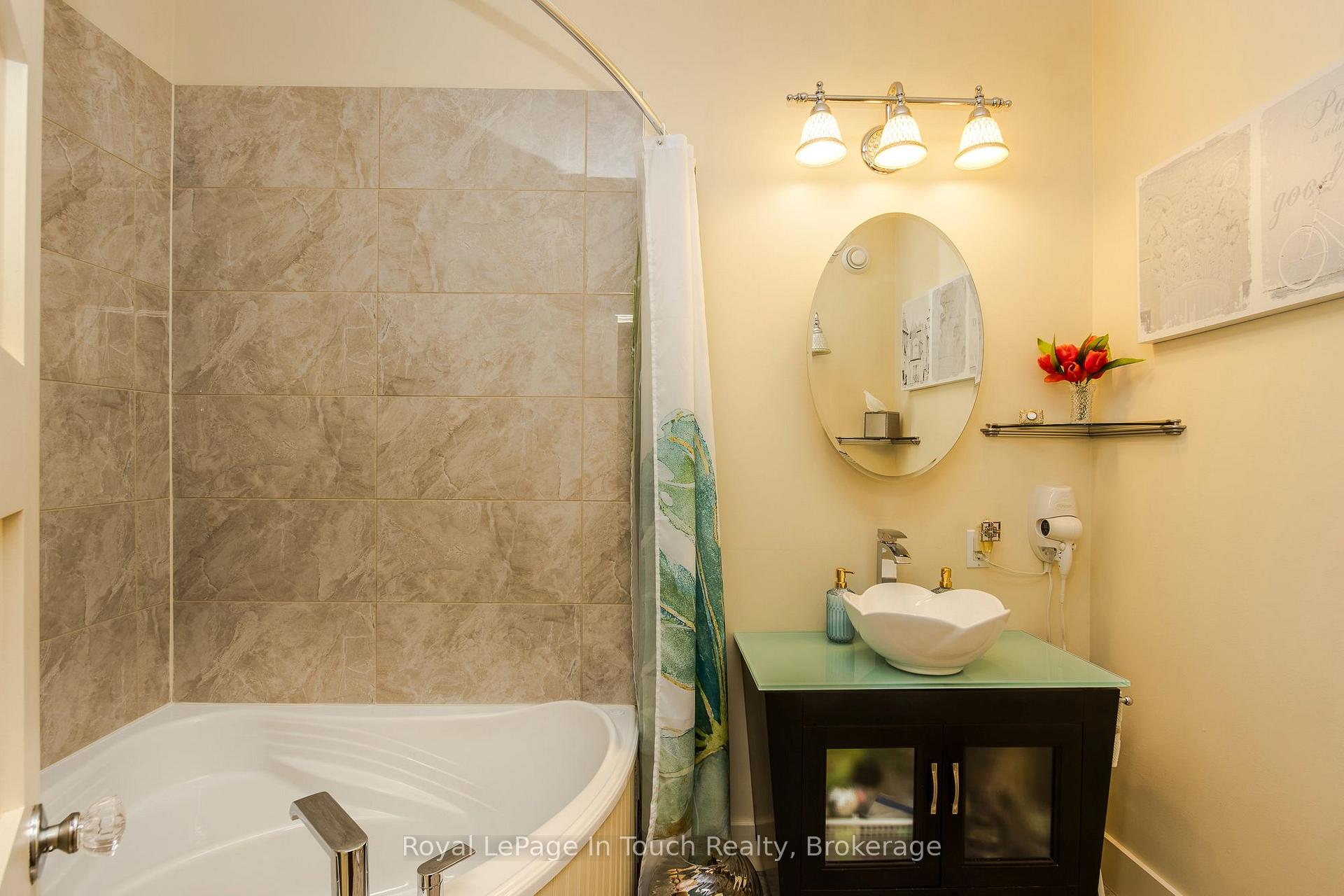 Photo 20 of 110 Rue Jules Leger Road, Tiny, Rural Tiny — HOMEH