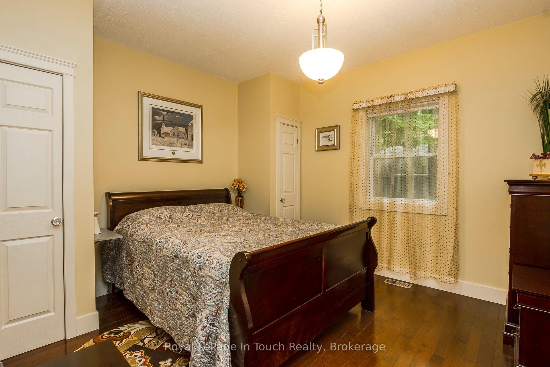 Photo 21 of 110 Rue Jules Leger Road, Tiny, Rural Tiny — HOMEH