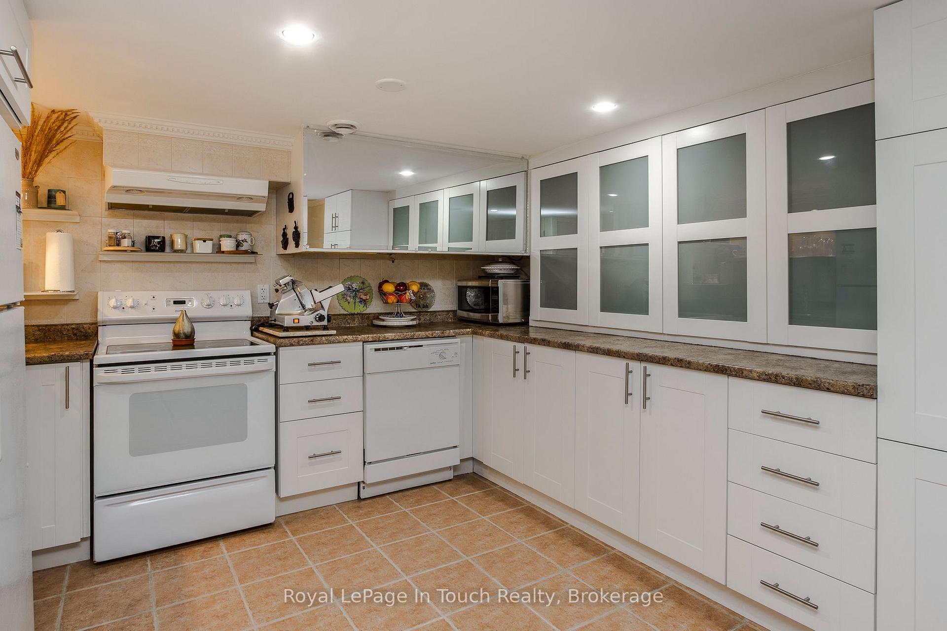 Photo 29 of 110 Rue Jules Leger Road, Tiny, Rural Tiny — HOMEH