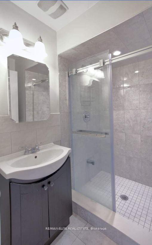 Photo 8 of Unit Bsmt, 155 Rideau Drive, Richmond Hill, Langstaff — HOMEH