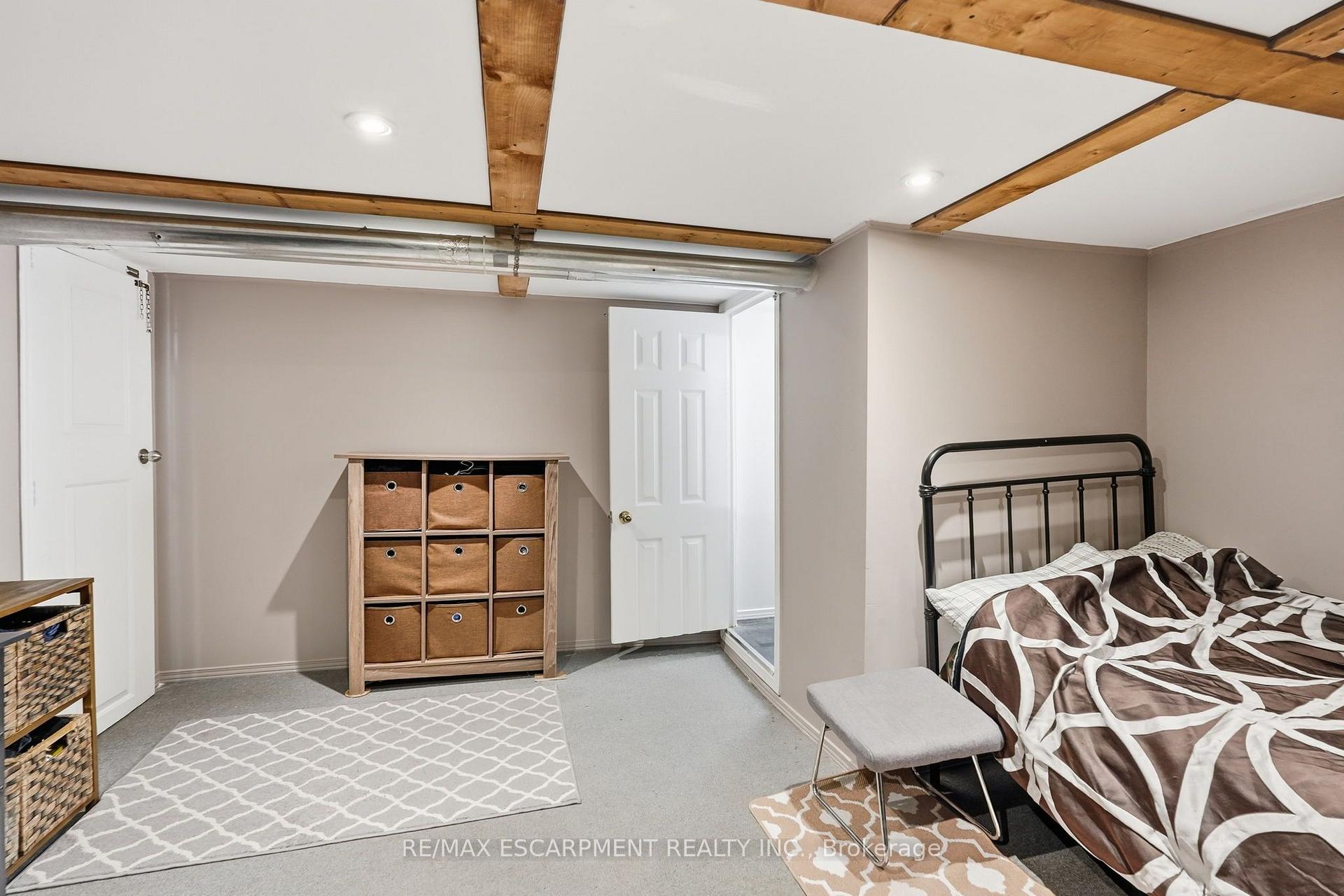Photo 35 of 182 Cavell Avenue, Hamilton, Crown Point — HOMEH