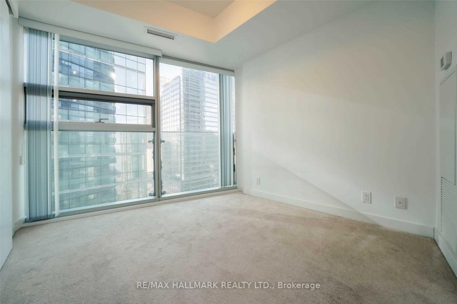 Photo 6 of Unit 2810, 14 York Street, Toronto, Waterfront Communities — HOMEH