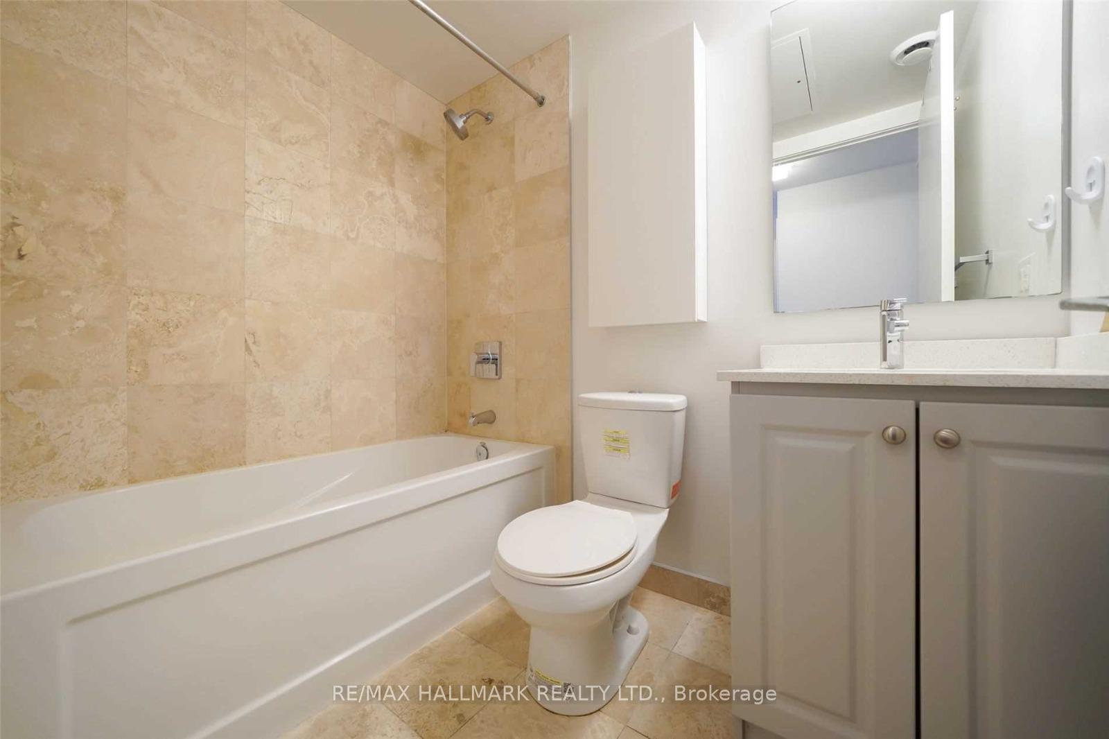 Photo 8 of Unit 2810, 14 York Street, Toronto, Waterfront Communities — HOMEH