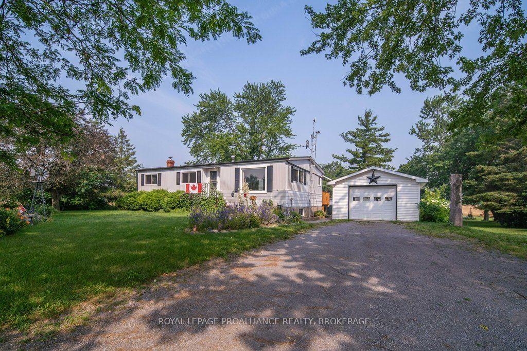 Front of 4568 County 8 Road