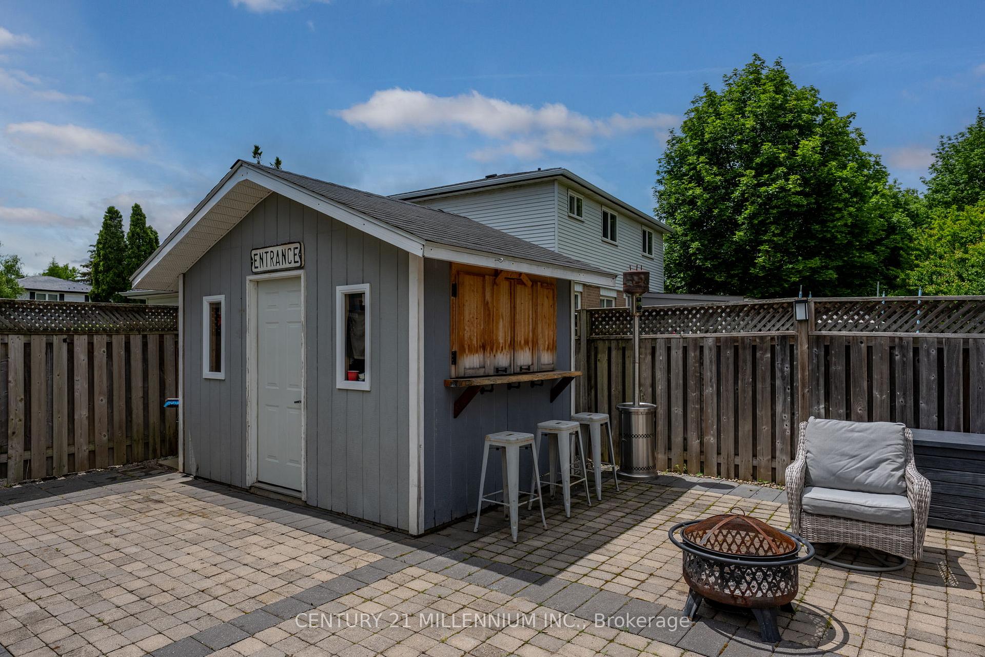 Photo 34 of 46 Dunblaine Crescent, Brampton, Southgate — HOMEH