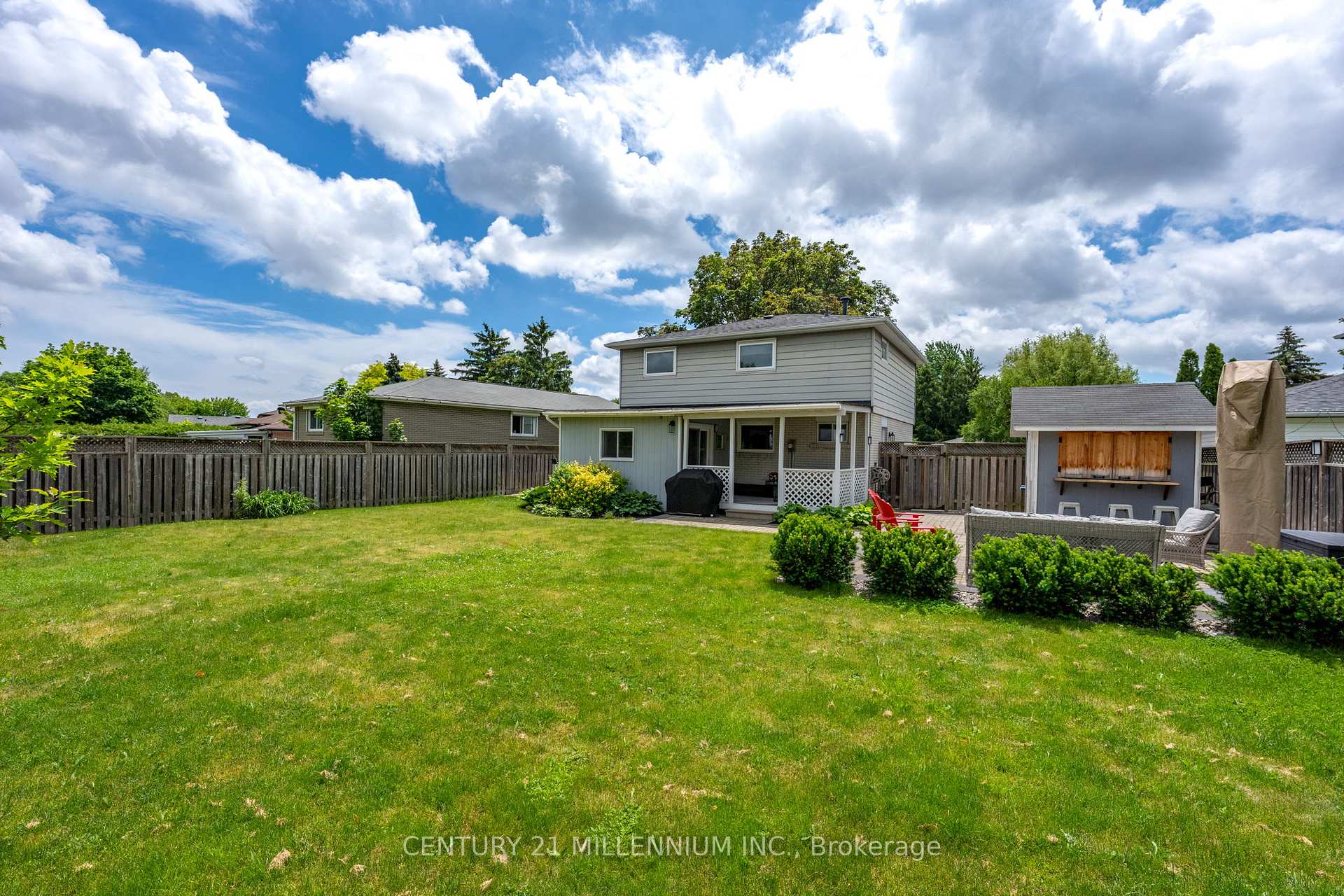Photo 39 of 46 Dunblaine Crescent, Brampton, Southgate — HOMEH