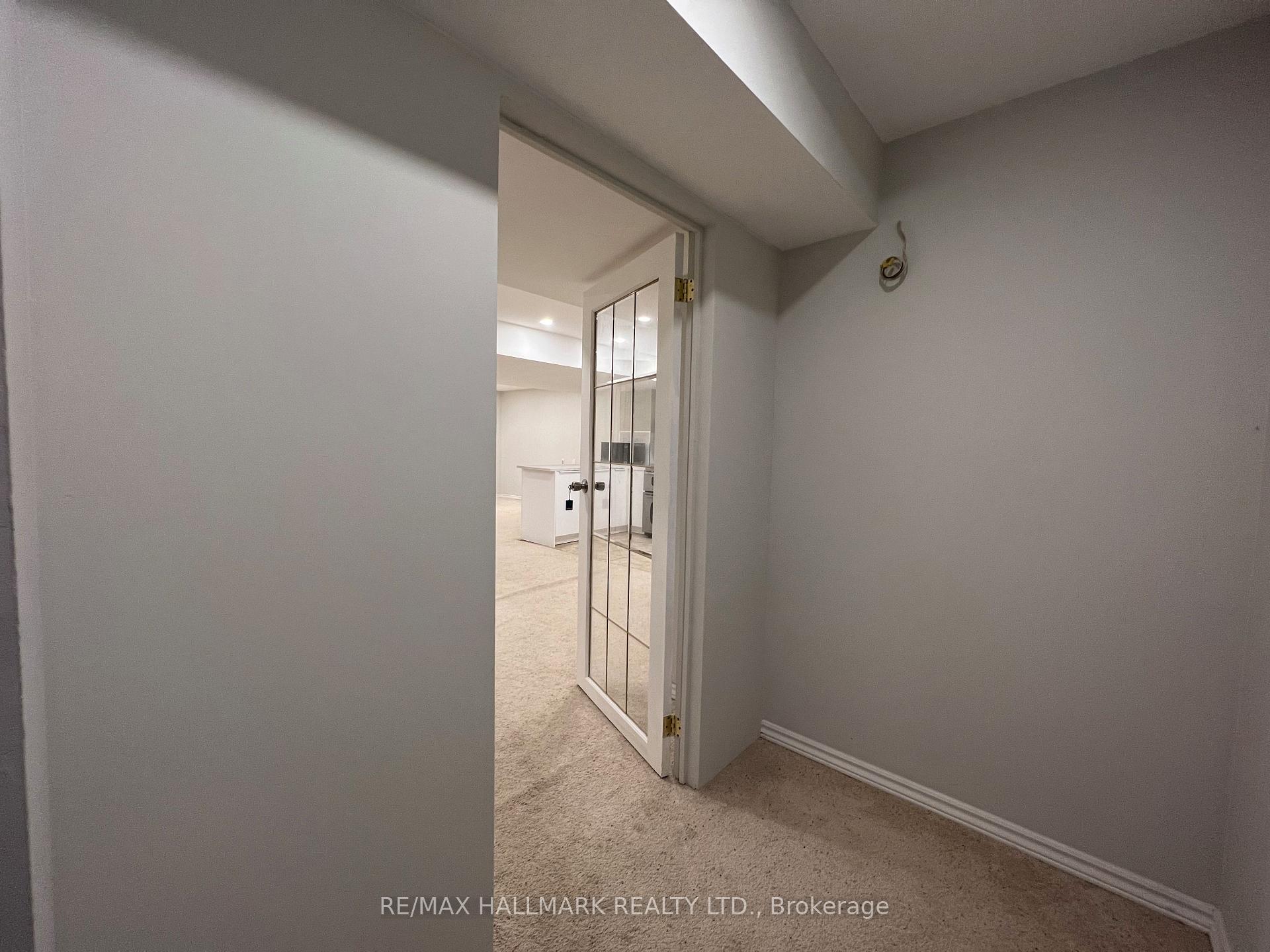 Photo 3 of 86 Verdi Road, Richmond Hill, Oak Ridges — HOMEH